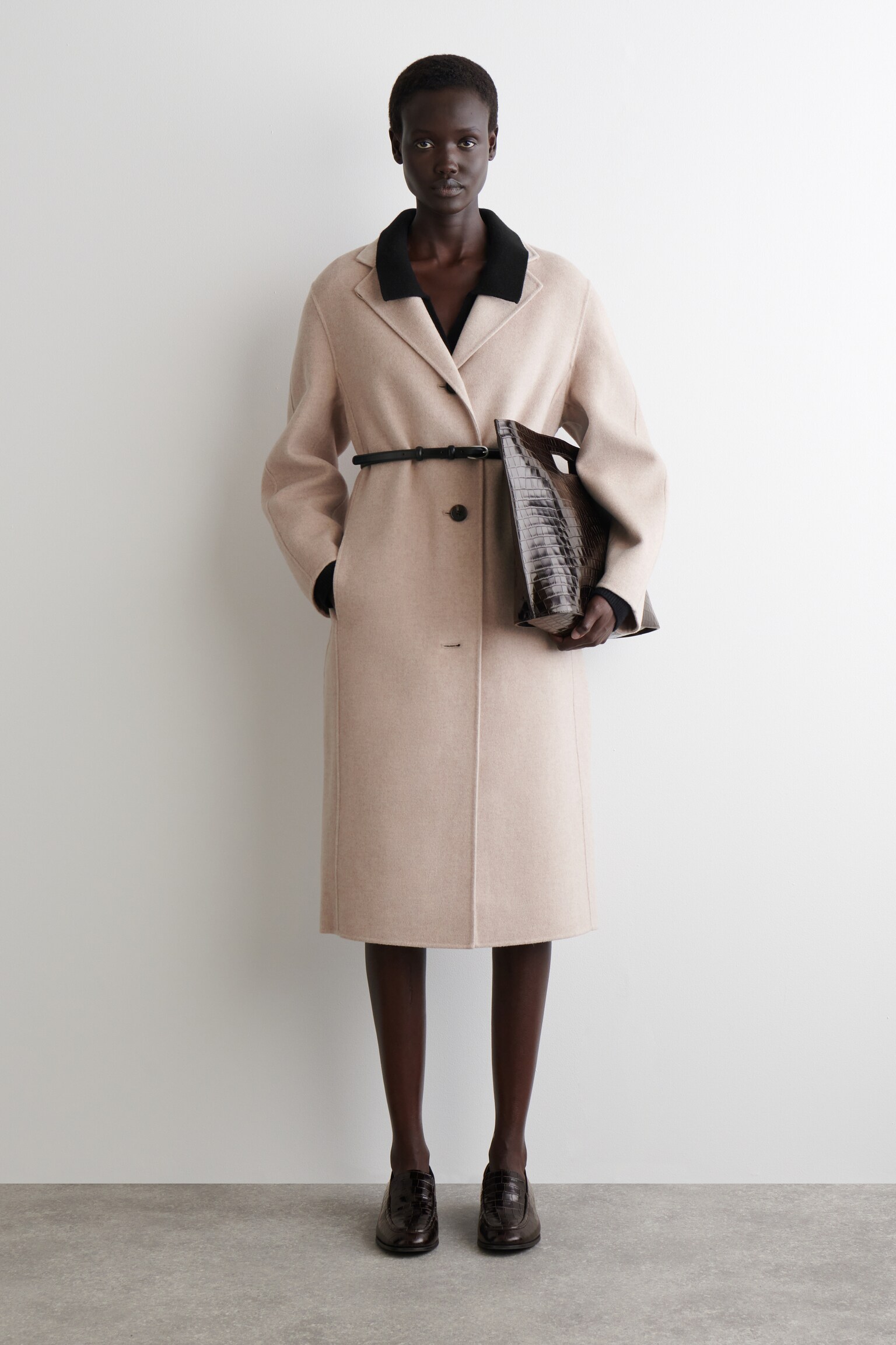 DOUBLE-FACED WOOL LONG COAT - LIGHT BEIGE/BLACK