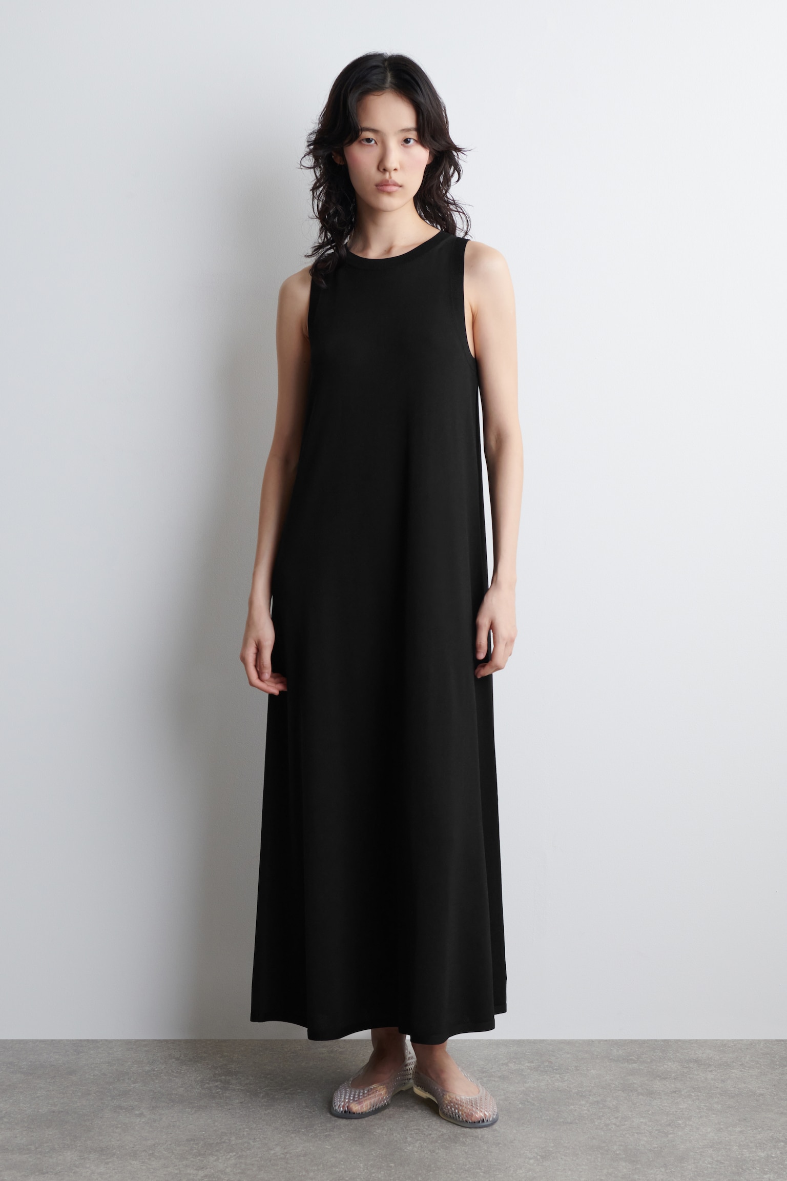 ROBE MIDI SANS MANCHES EN MAILLE - NOIR/ROUGE PROFOND - 1