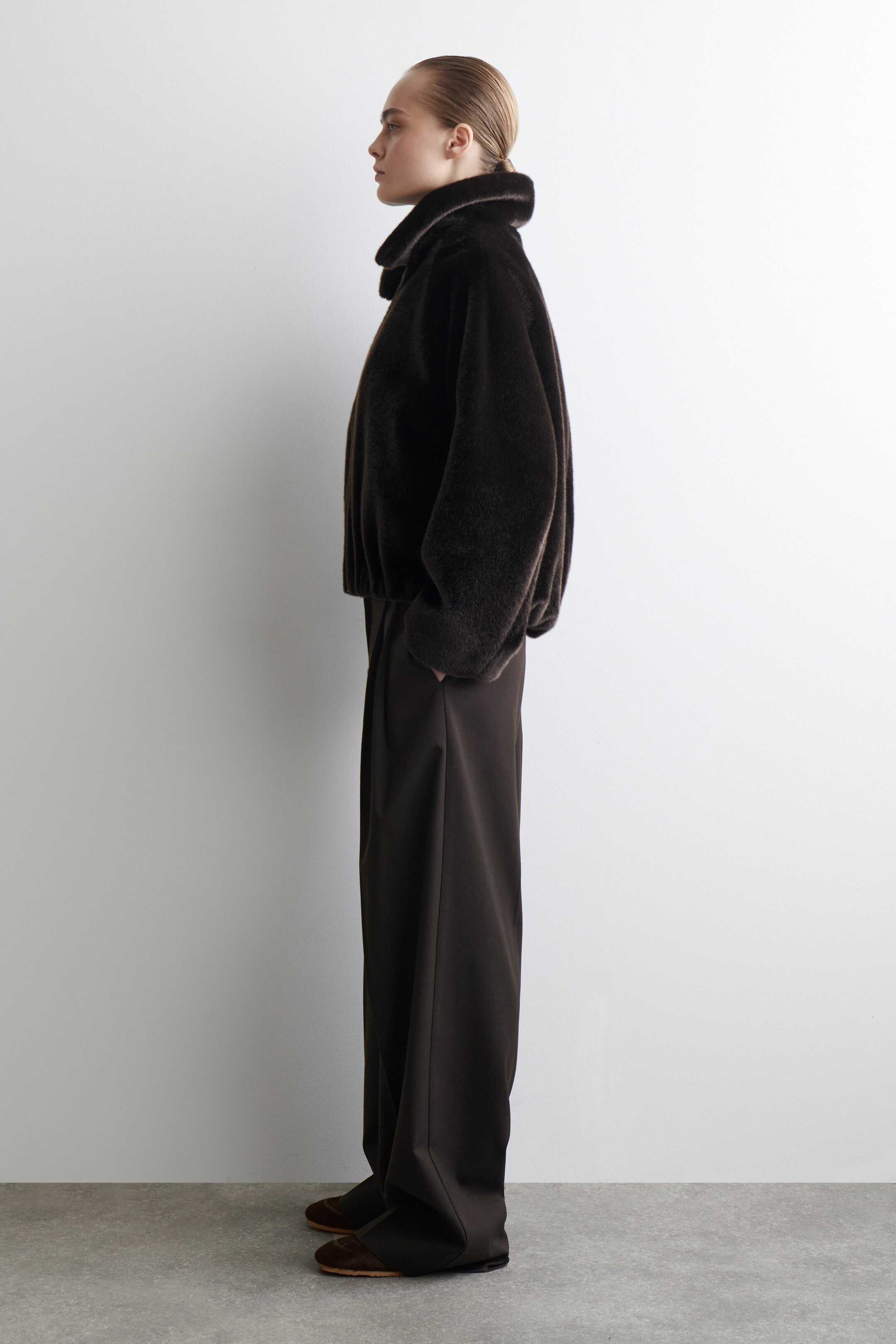 Ver imagen más grande: CHAQUETA DE PELO SINTÉTICO - MARRÓN - MUJER | H&M ES 5