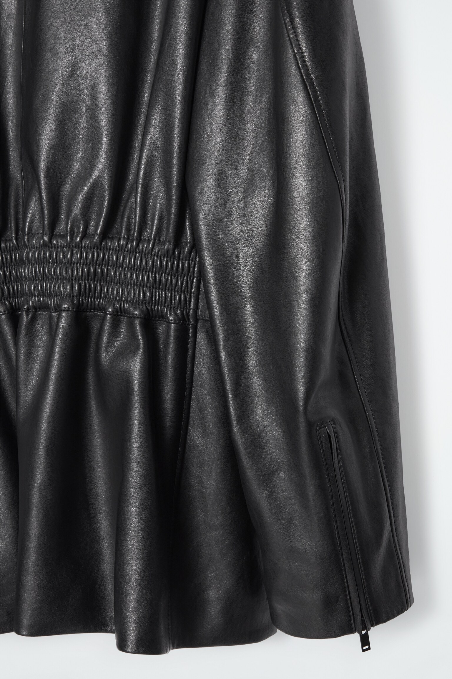 WAISTED LEATHER TRUCKER JACKET - BLACK - 4