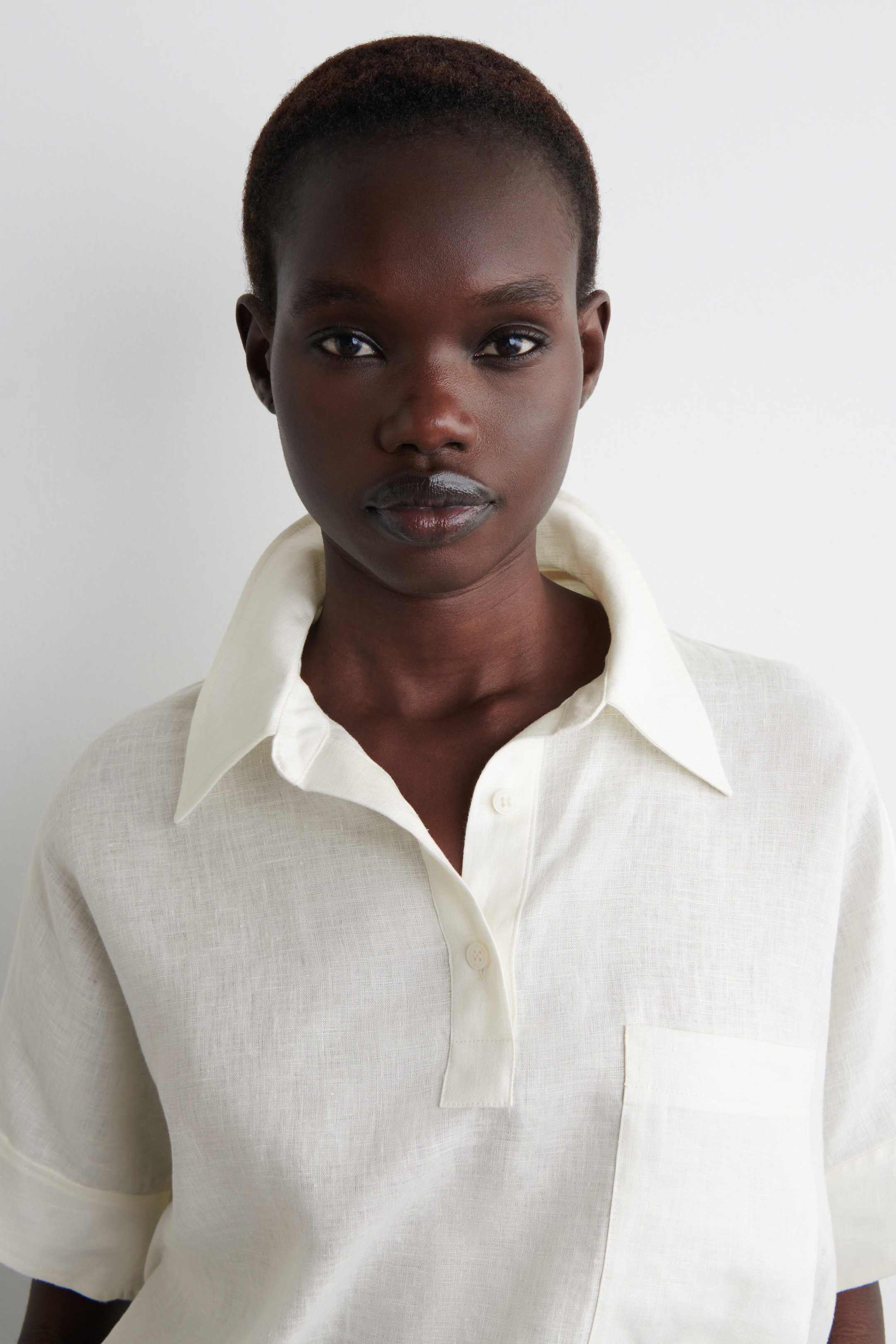 LINEN HALFPLACKET SHIRT