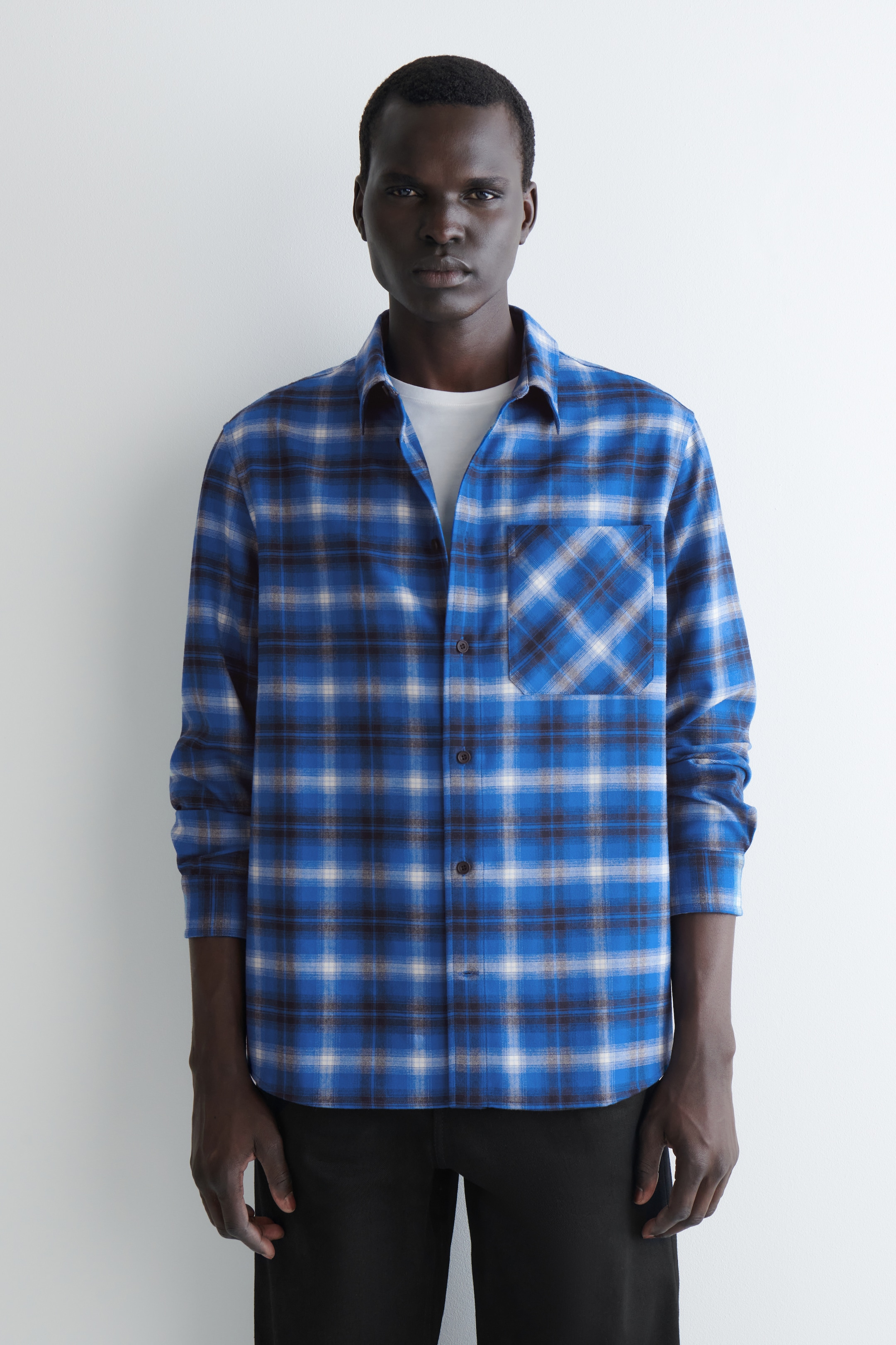 Ingrandisci l'immagine: RELAXED CHECKED WOOL-BLEND SHIRT - BLUE / CHECKED - UOMO | H&M CH 1