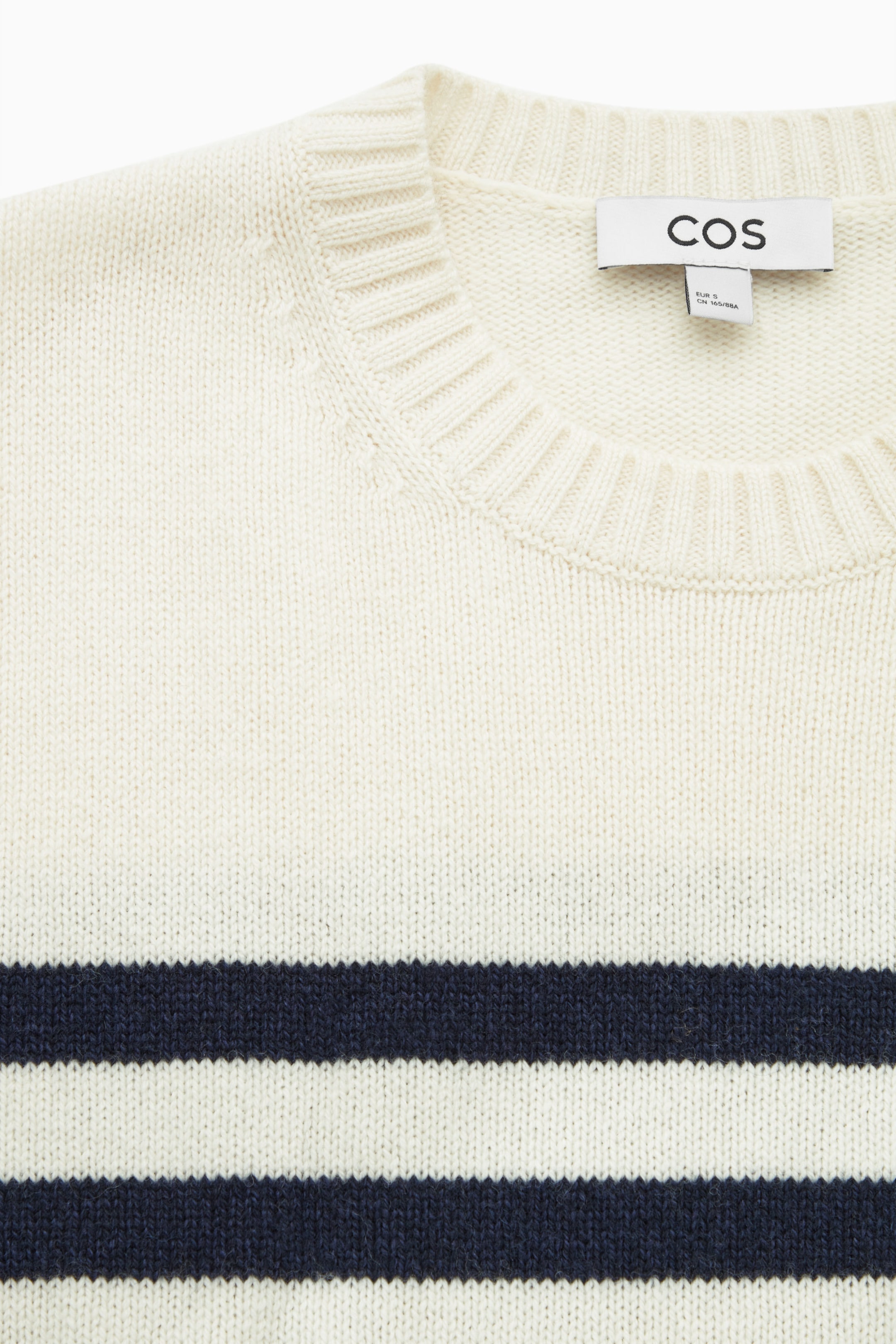 StillMedia/DescriptiveDetail