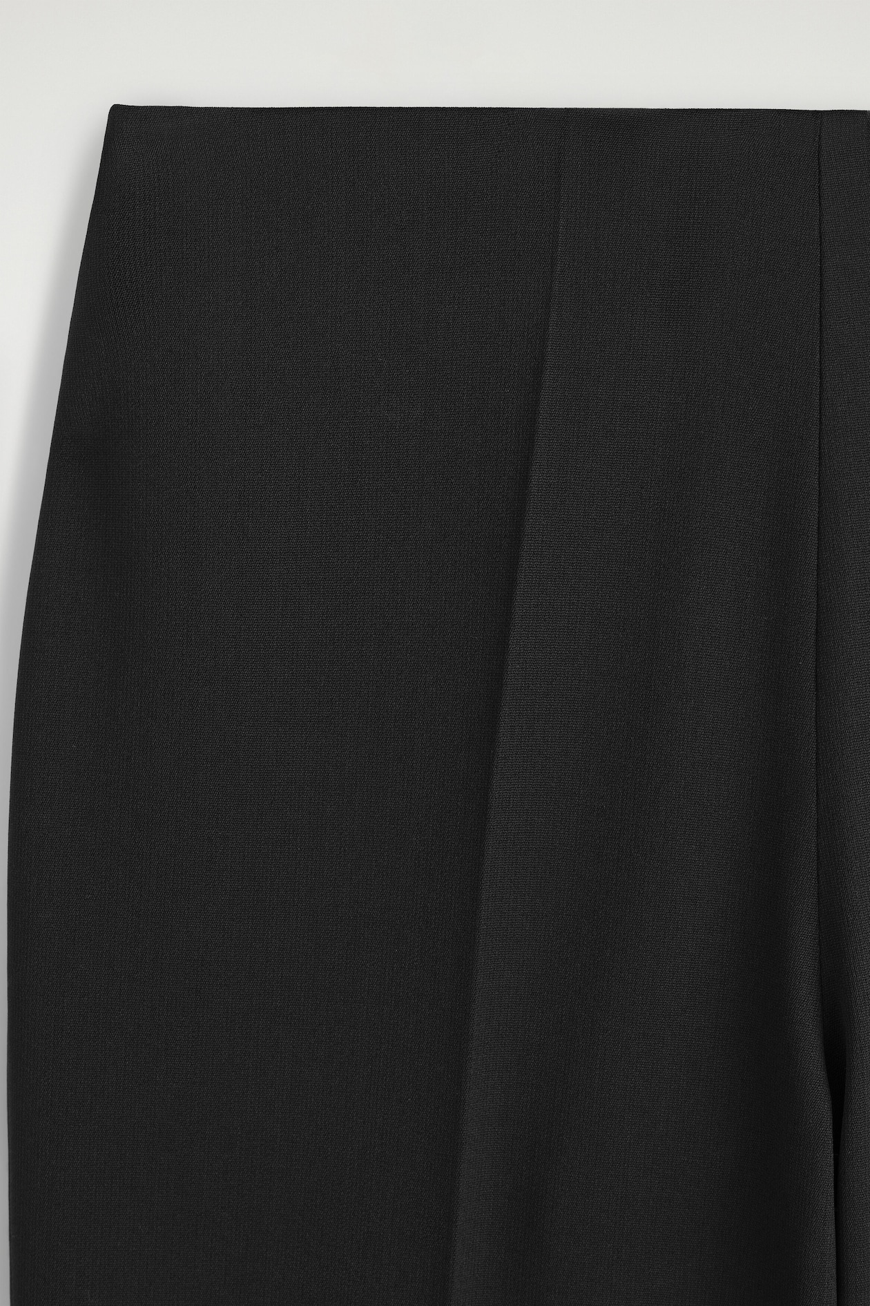 CROPPED FLARED PANTS — BLACK