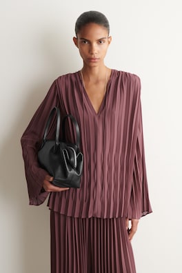 TIE-FRONT PLEATED GEORGETTE BLOUSE — RUST 1
