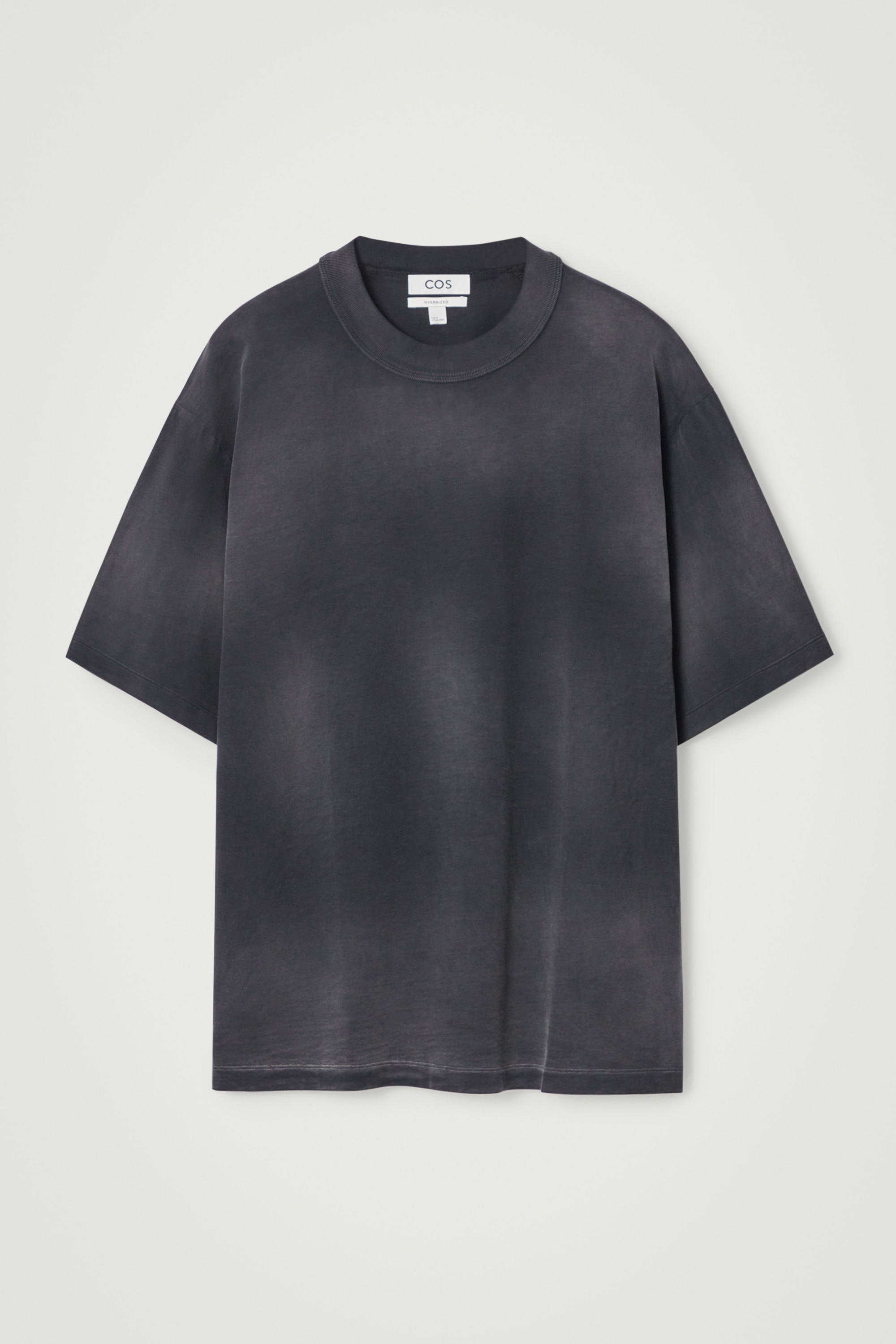 OVERSIZED-T-SHIRT AUS JERSEY MIT KRAGEN - SCHWARZ