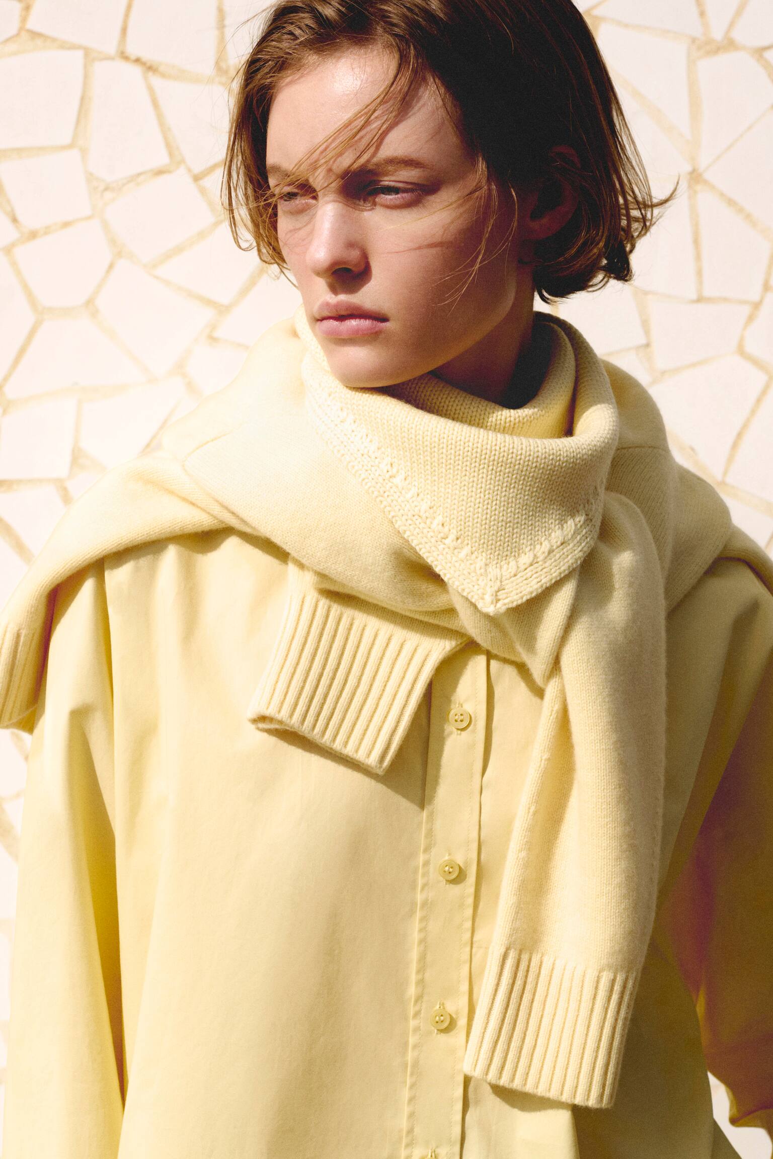 STRICKJACKE AUS MERINOWOLLE - HELLGELB/SCHWARZ/BEIGE MELIERT - 8