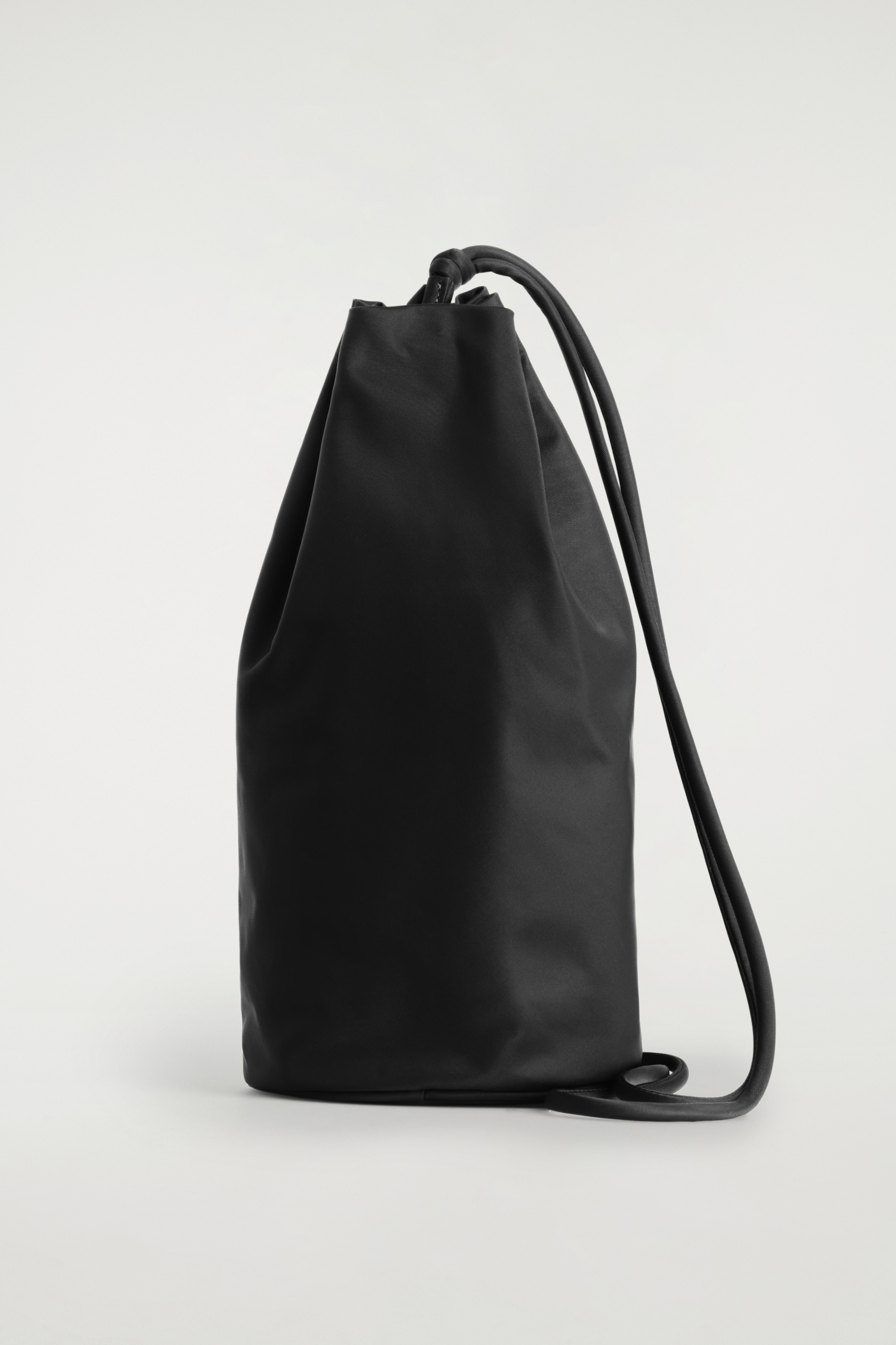 View larger image: DRAWSTRING CROSSBODY BAG - NYLON - BLACK - Ladies | H&M GB 3