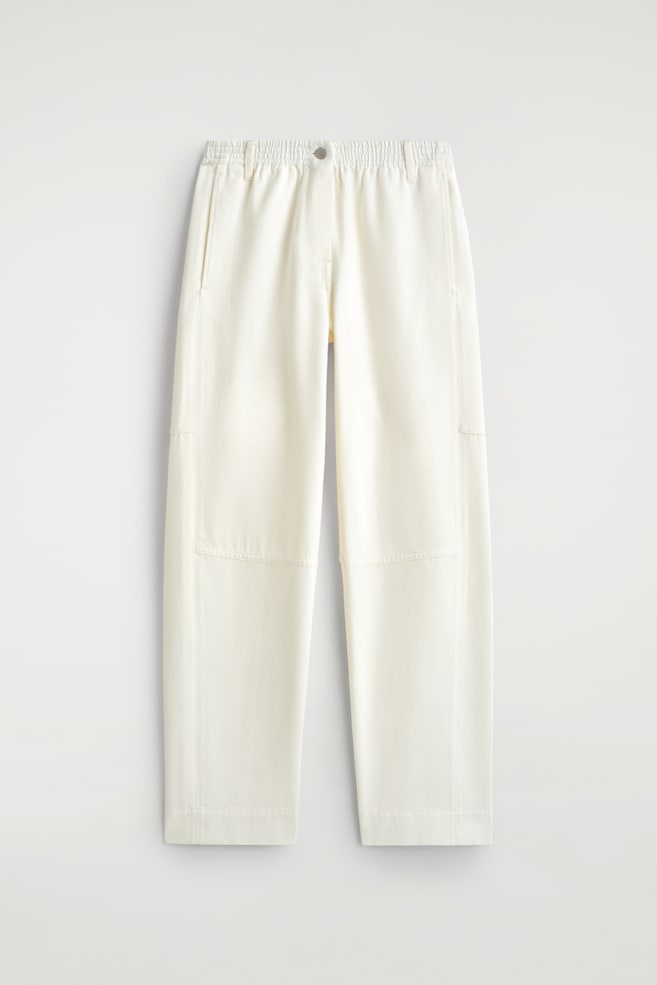 HOSE AUS DENIM MIT WEITEM BEIN UND EINSÄTZEN - WEISS - 1