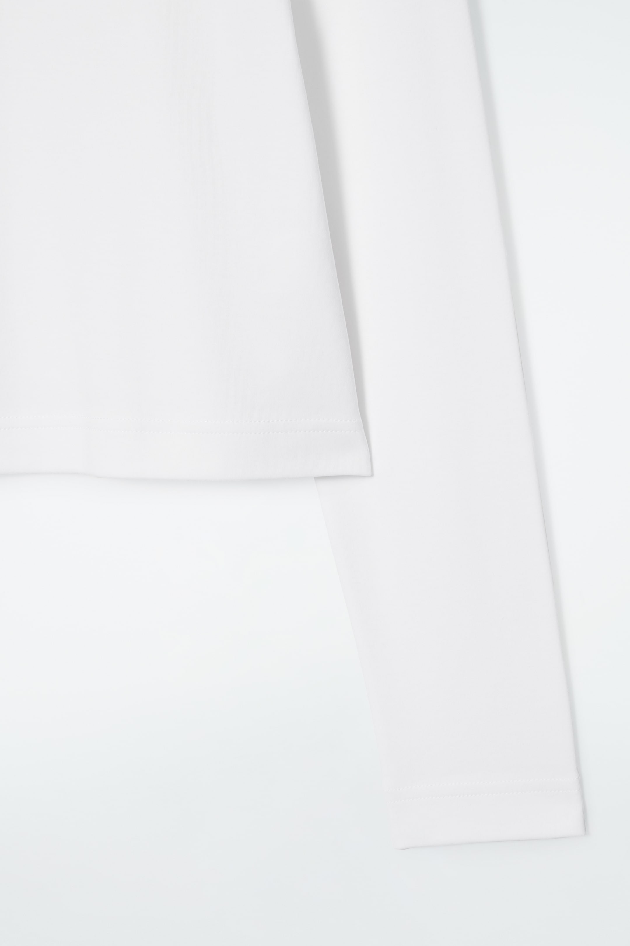 Zobacz większy obraz: BAWEŁNIANY T-SHIRT Z DŁUGIM RĘKAWEM - biały - ONA | H&M PL 5
