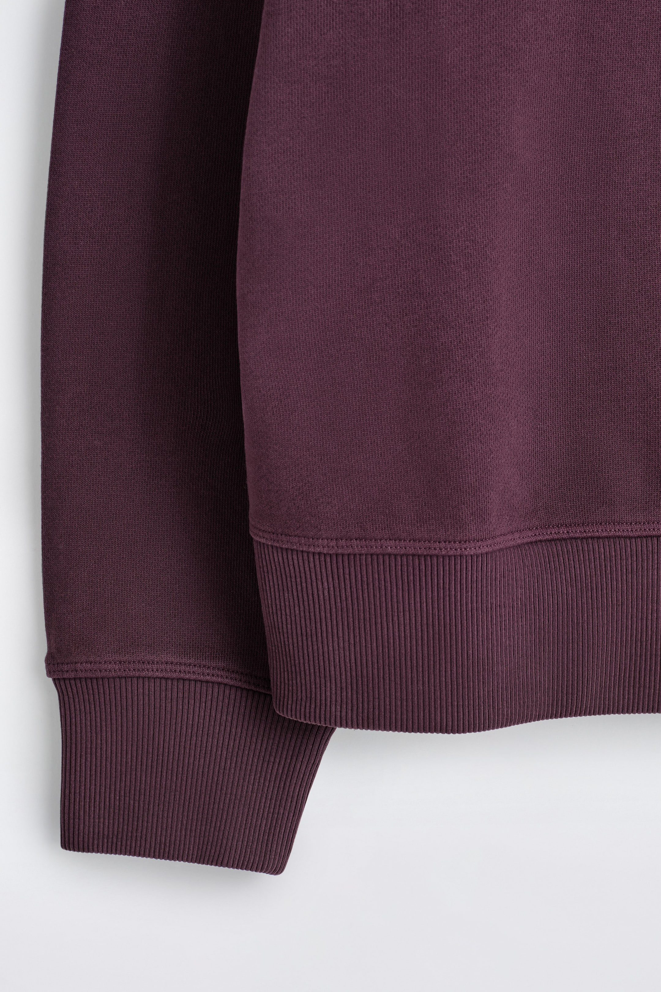 StillMedia/DescriptiveDetail