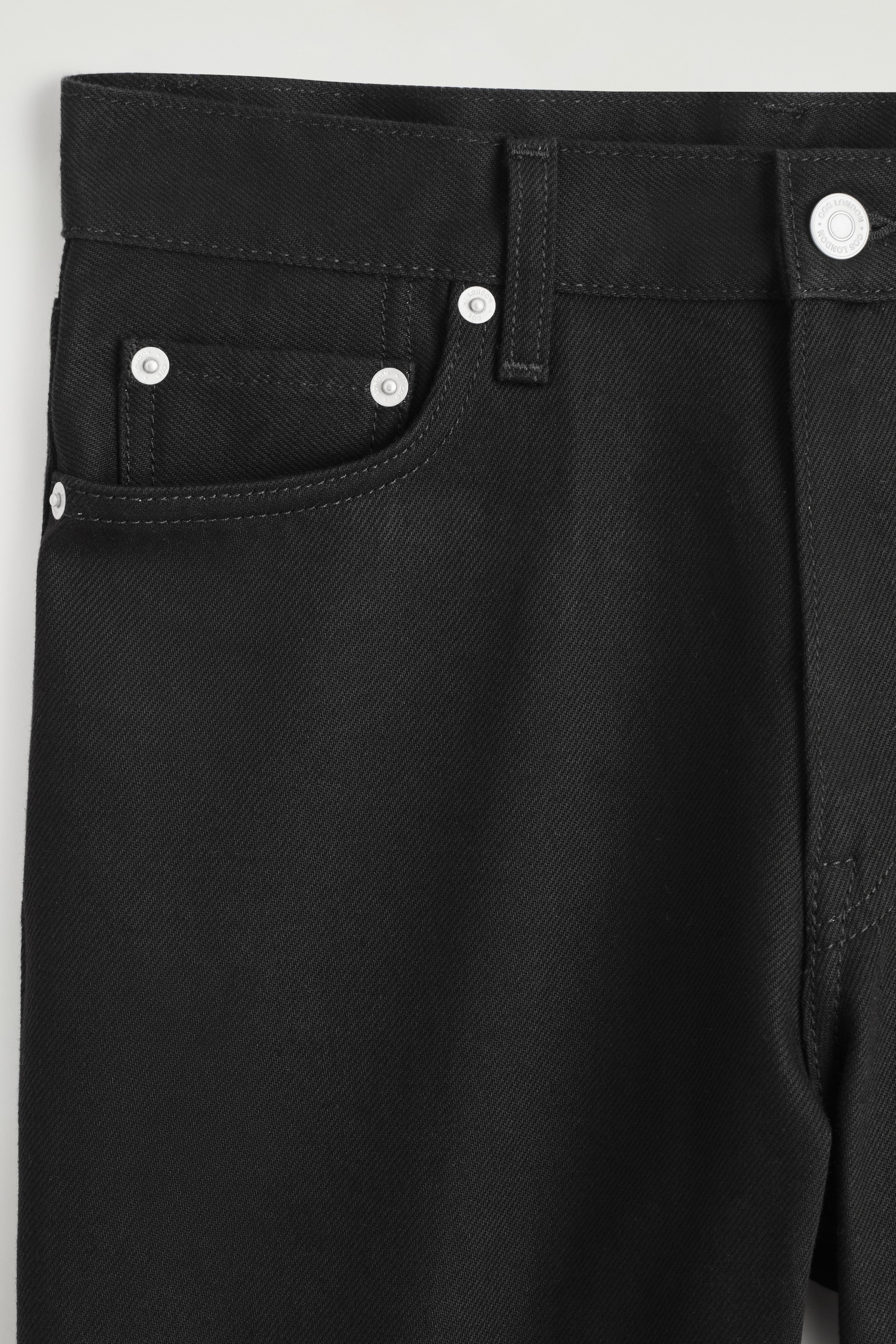 Größeres Bild ansehen: REPRISE JEANS MIT GERADEM BEIN - SCHWARZ - Ladies | H&M DE 6