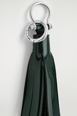 TASSELLED LEATHER KEYRING — DARK GREEN 1