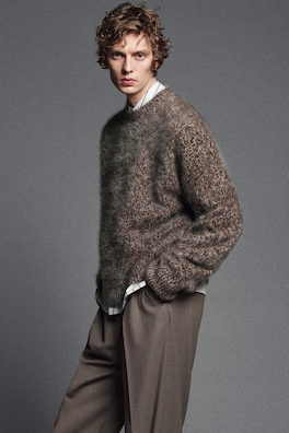 TWO-TONE BRUSHED PURE CASHMERE CREW-NECK SWEATER — MOCHA MÉLANGE 11