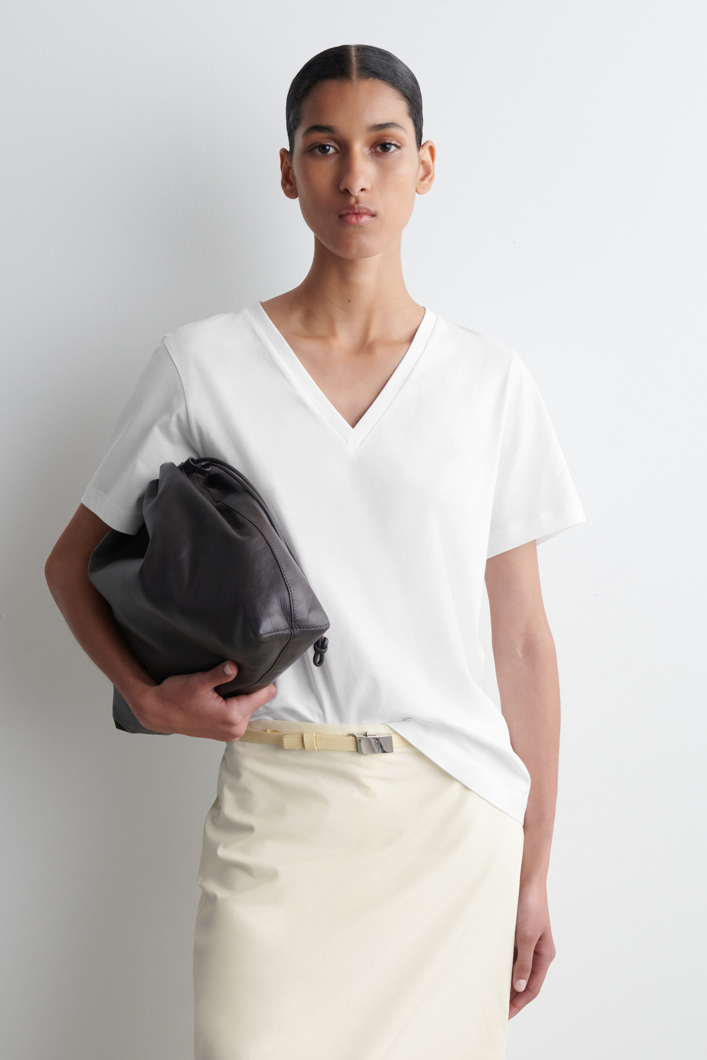 V-NECK COTTON T-SHIRT - WHITE | COS