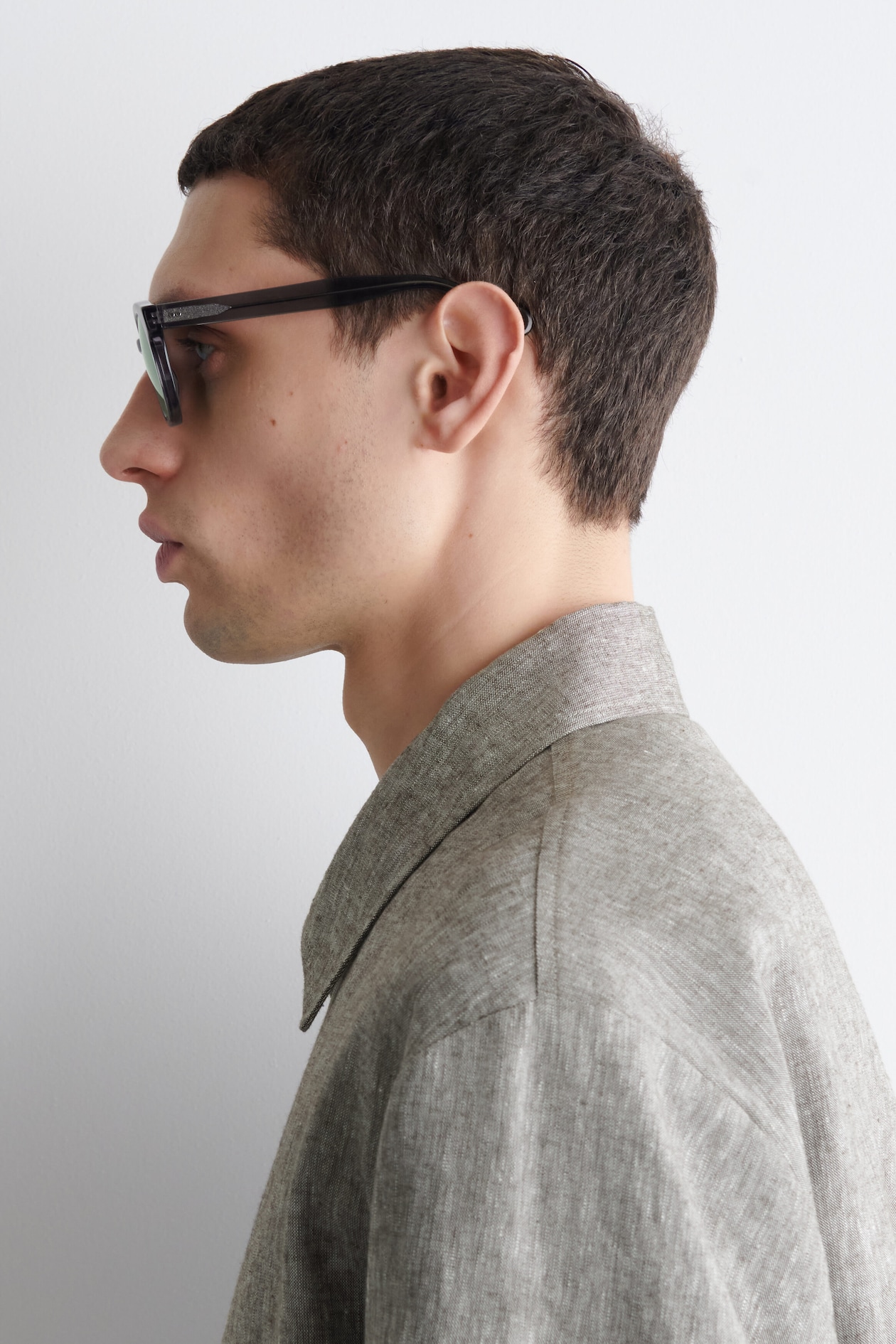 D-FRAME SUNGLASSES — GRAPHITE