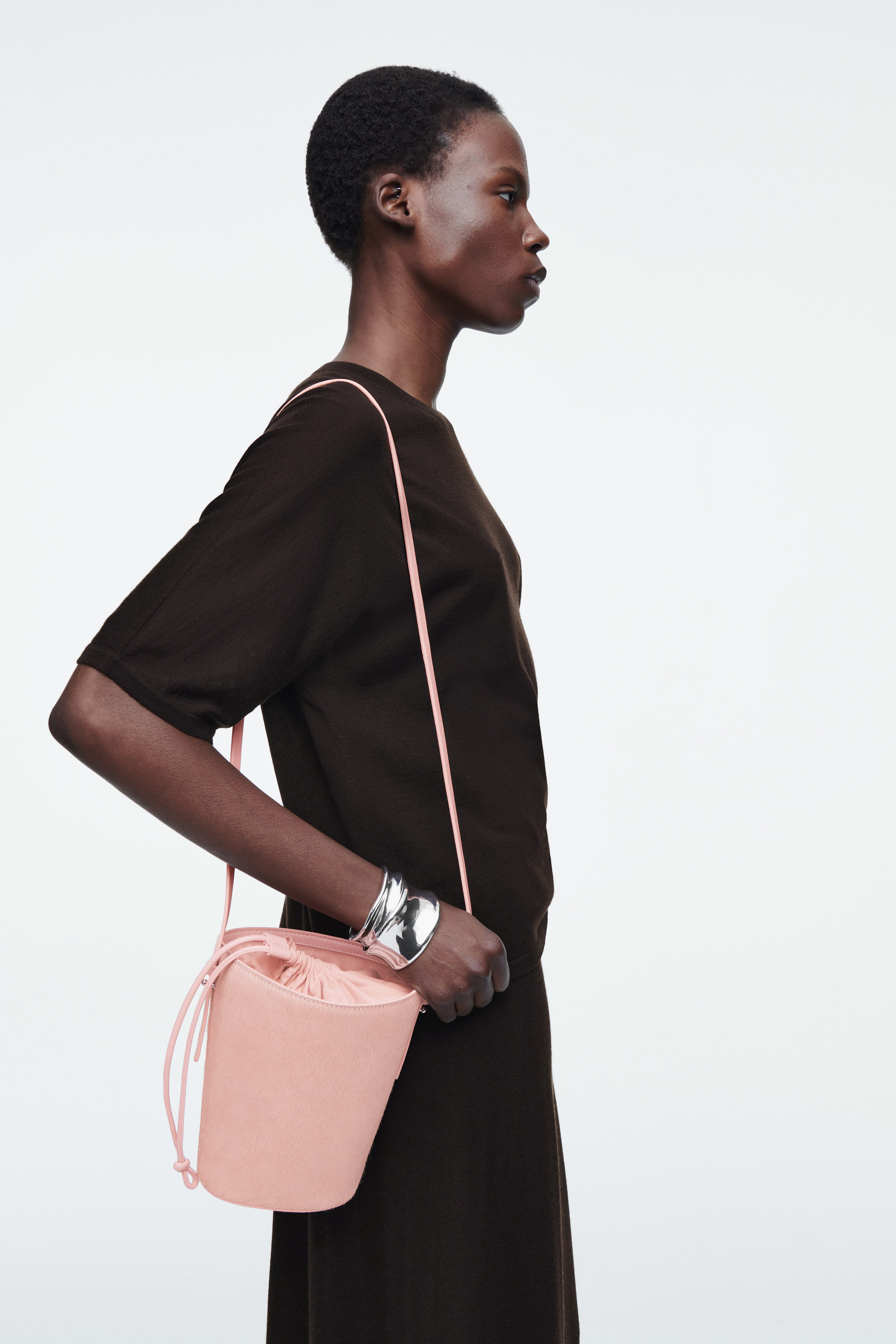 MINI BUCKET BAG - PONY HAIR - PINK | COS