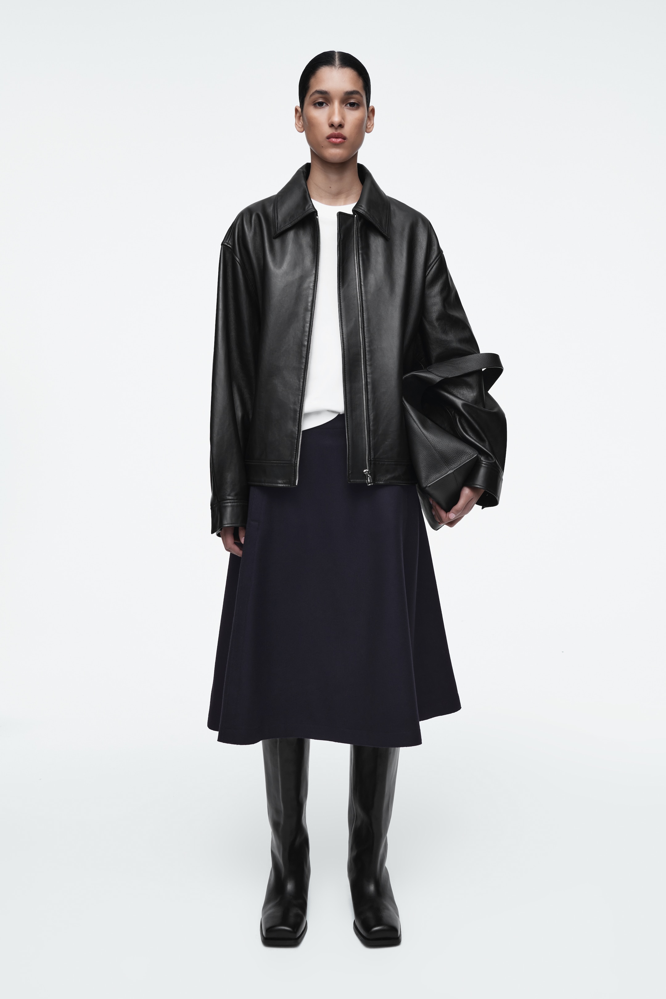 View larger image: PANELLED WOOL MIDI SKIRT - NAVY - Ladies | H&M GB 1