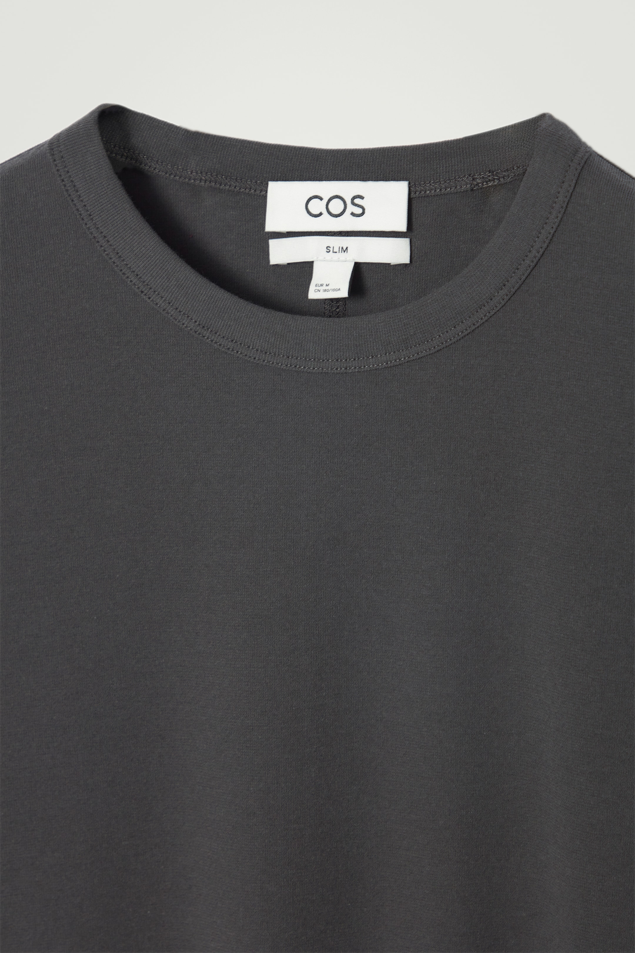 Ingrandisci l'immagine: SLIM COTTON-CREPE T-SHIRT - DARK GREY - UOMO | H&M CH 2