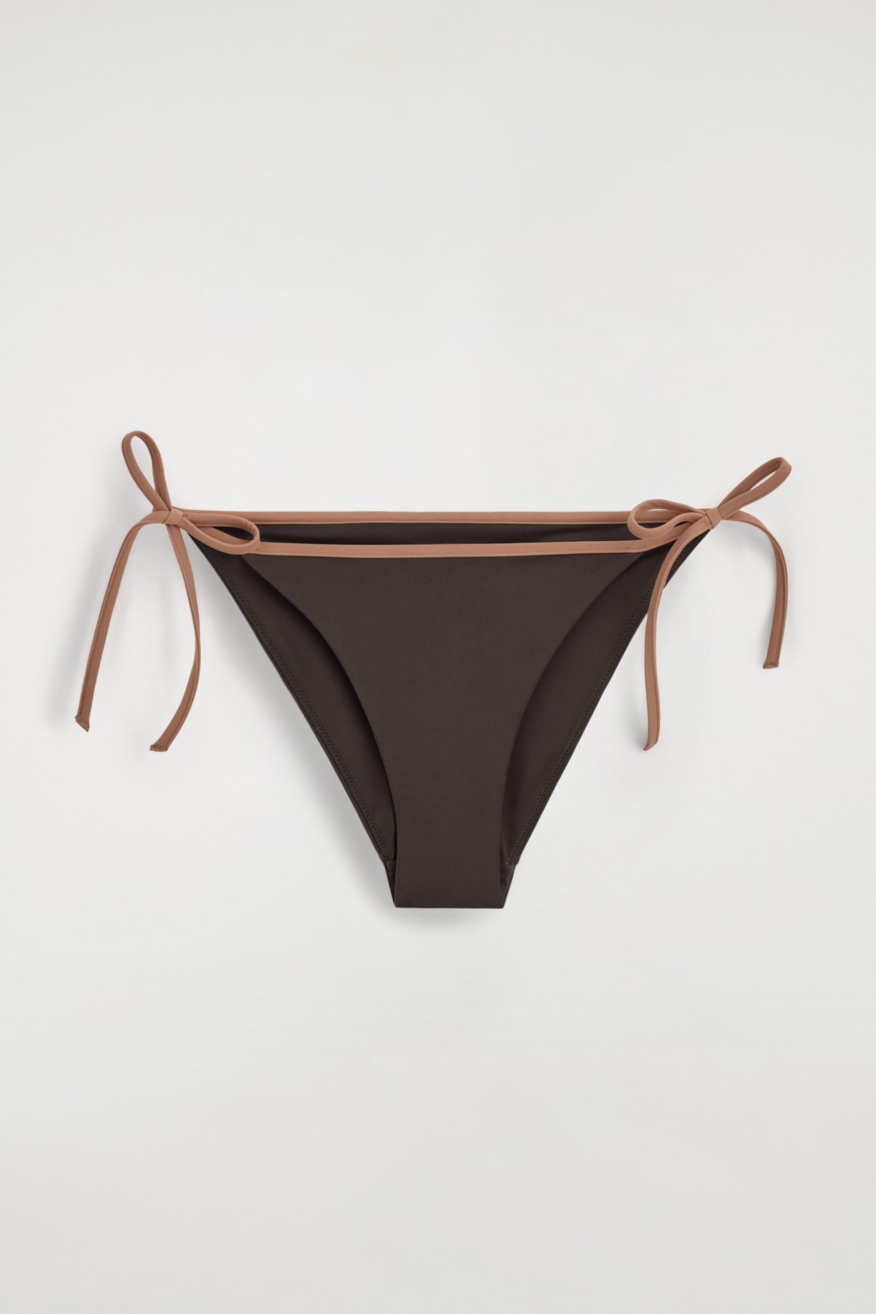 CONTRAST-TRIMMED TIE-SIDE BIKINI BRIEFS — BROWN / TERRACOTTA