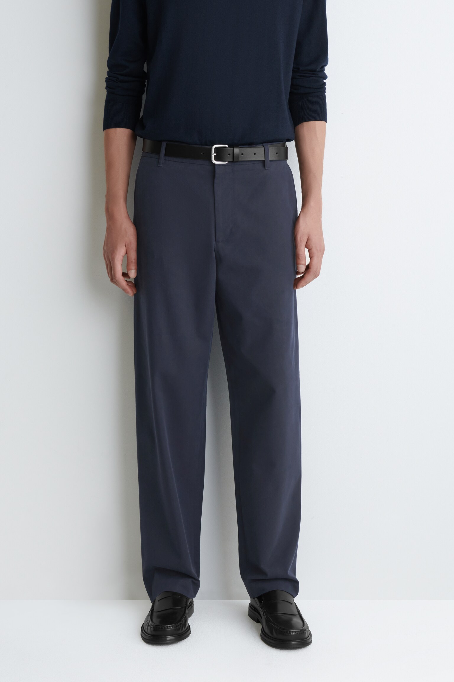 CHINOHOSE AUS BAUMWOLLE MIT GERADEM BEIN - NAVYBLAU/BEIGE/SCHWARZ - 3