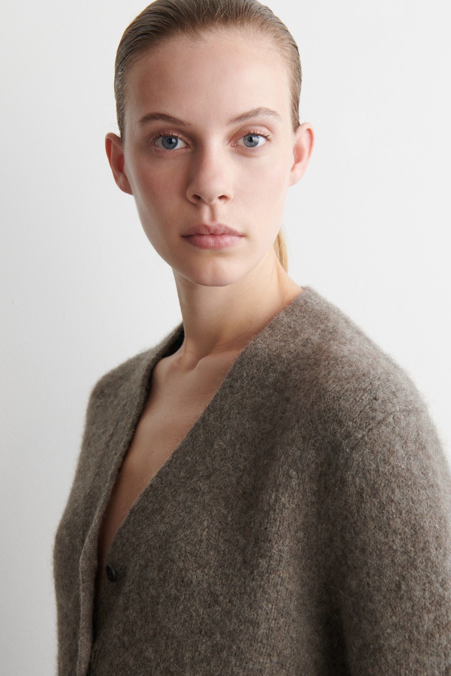 CROPPED ALPACA-BLEND CARDIGAN - TAUPE MÉLANGE - 5