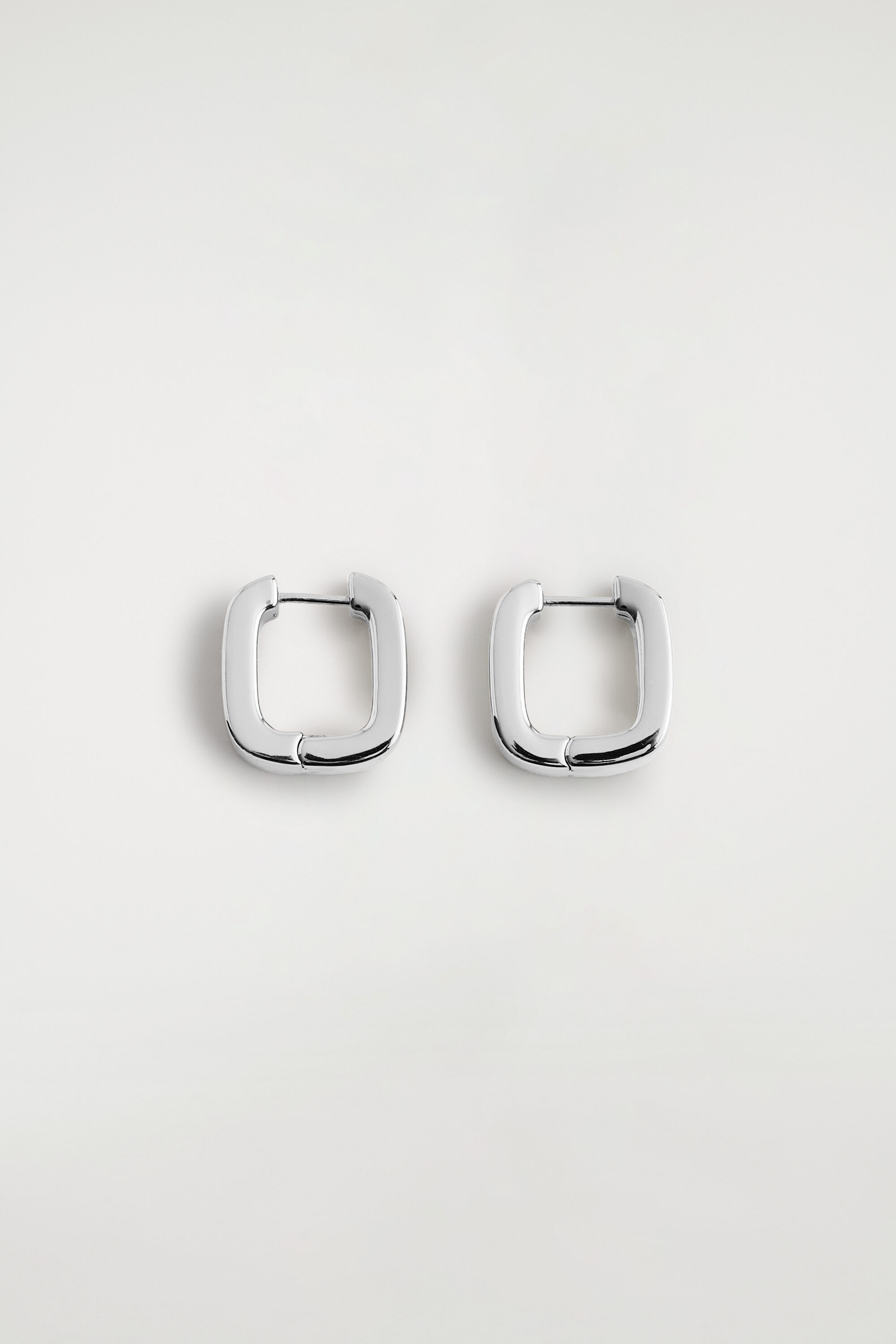 SQUARE HOOP EARRINGS - thumbnail 7