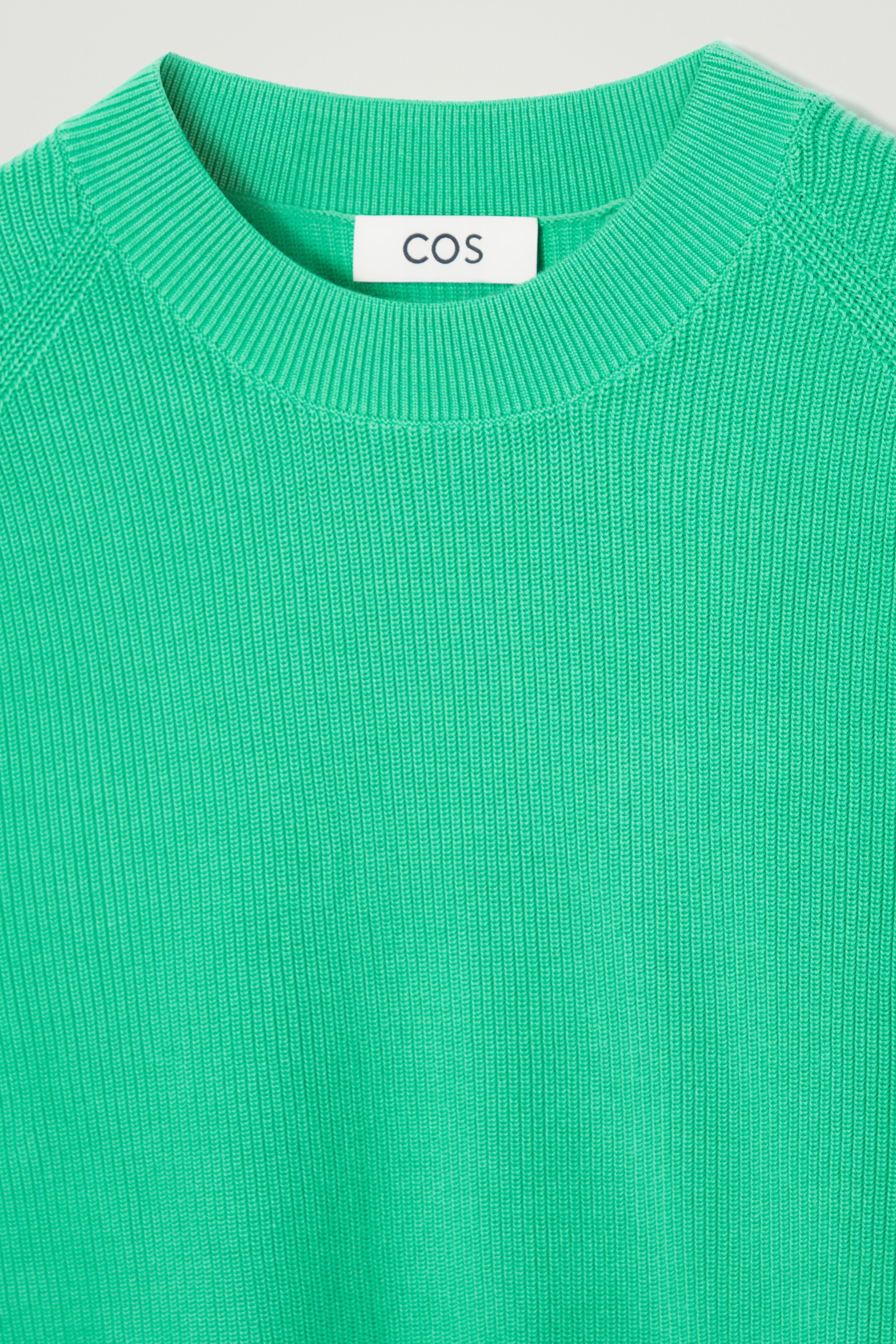 Zobrazit větší obrázek: REGULAR RIBBED-KNIT COTTON JUMPER - BRIGHT GREEN - MUŽI | H&M CZ 2