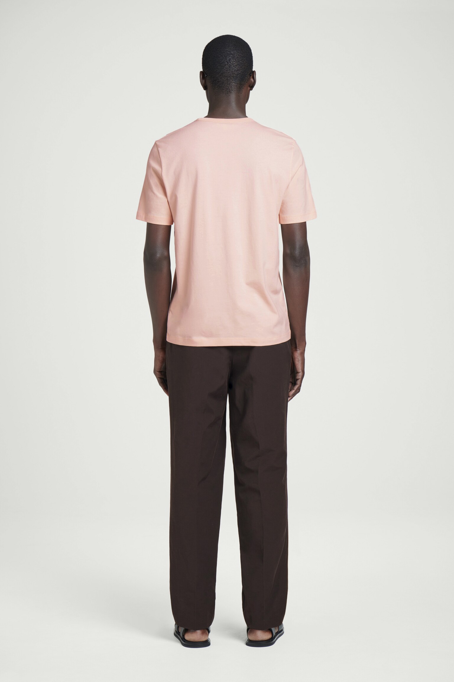 T-SHIRT EN COTON BROSSÉ - ABRICOT/BEIGE/BLANC/NOIR/BLEU MARINE/TAUPE/TAUPE FONCÉ/BORDEAUX - 8