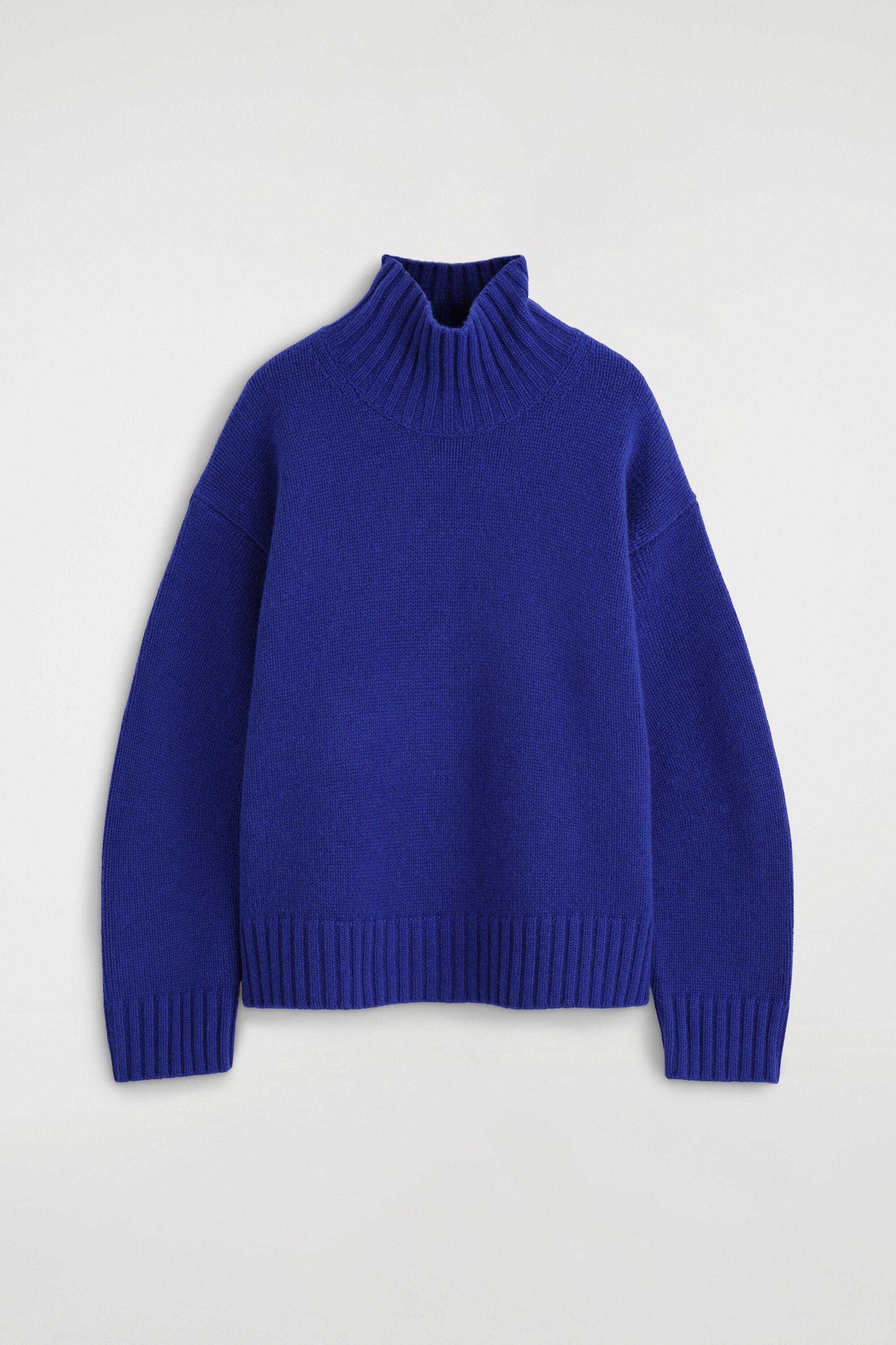 CHUNKY PURE CASHMERE MOCK-NECK SWEATER - COBALT BLUE | COS US