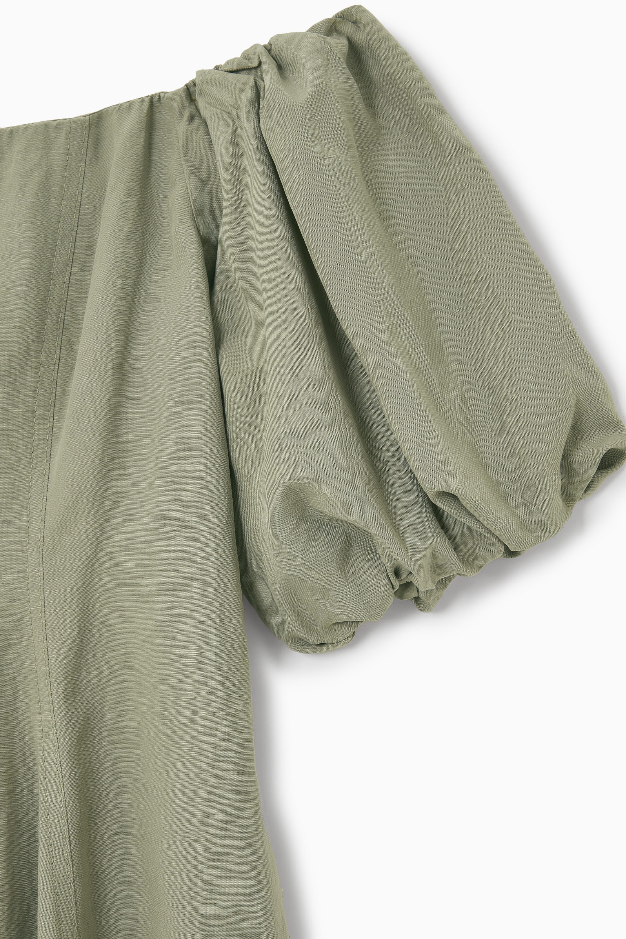 StillMedia/DescriptiveDetail