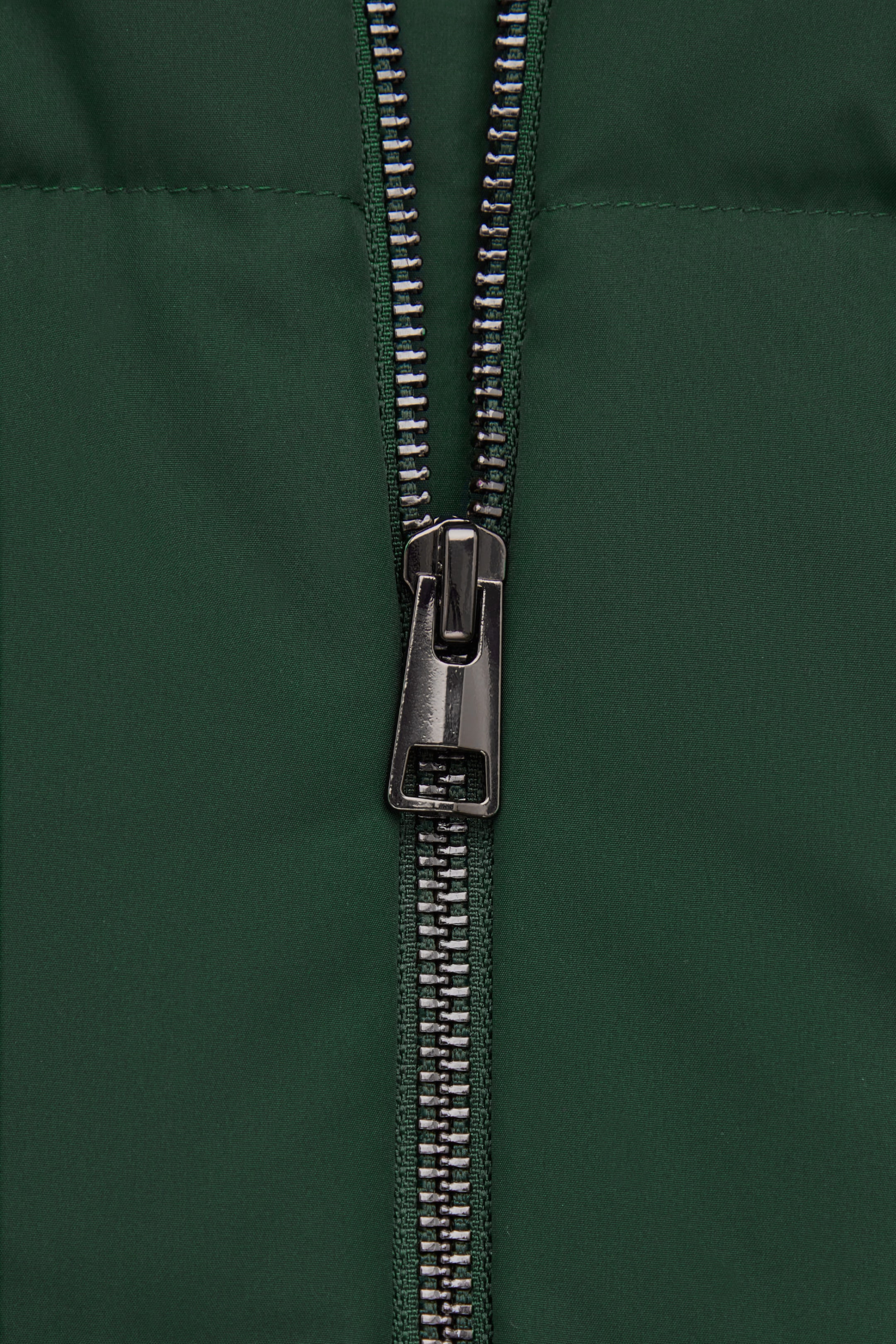 StillMedia/DescriptiveDetail