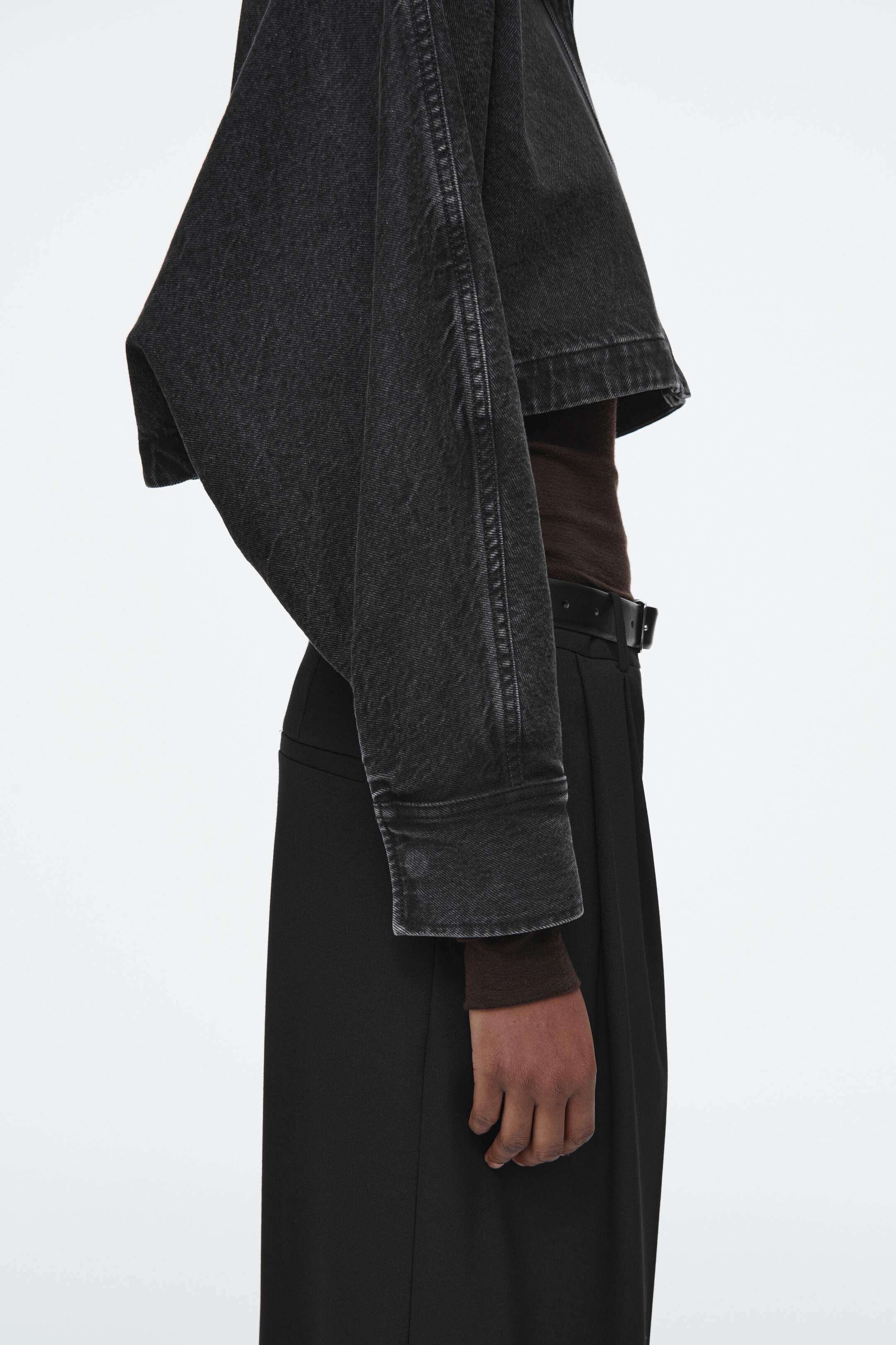 Ingrandisci l'immagine: CROPPED DENIM JACKET - BLACK - DONNA | H&M CH 5