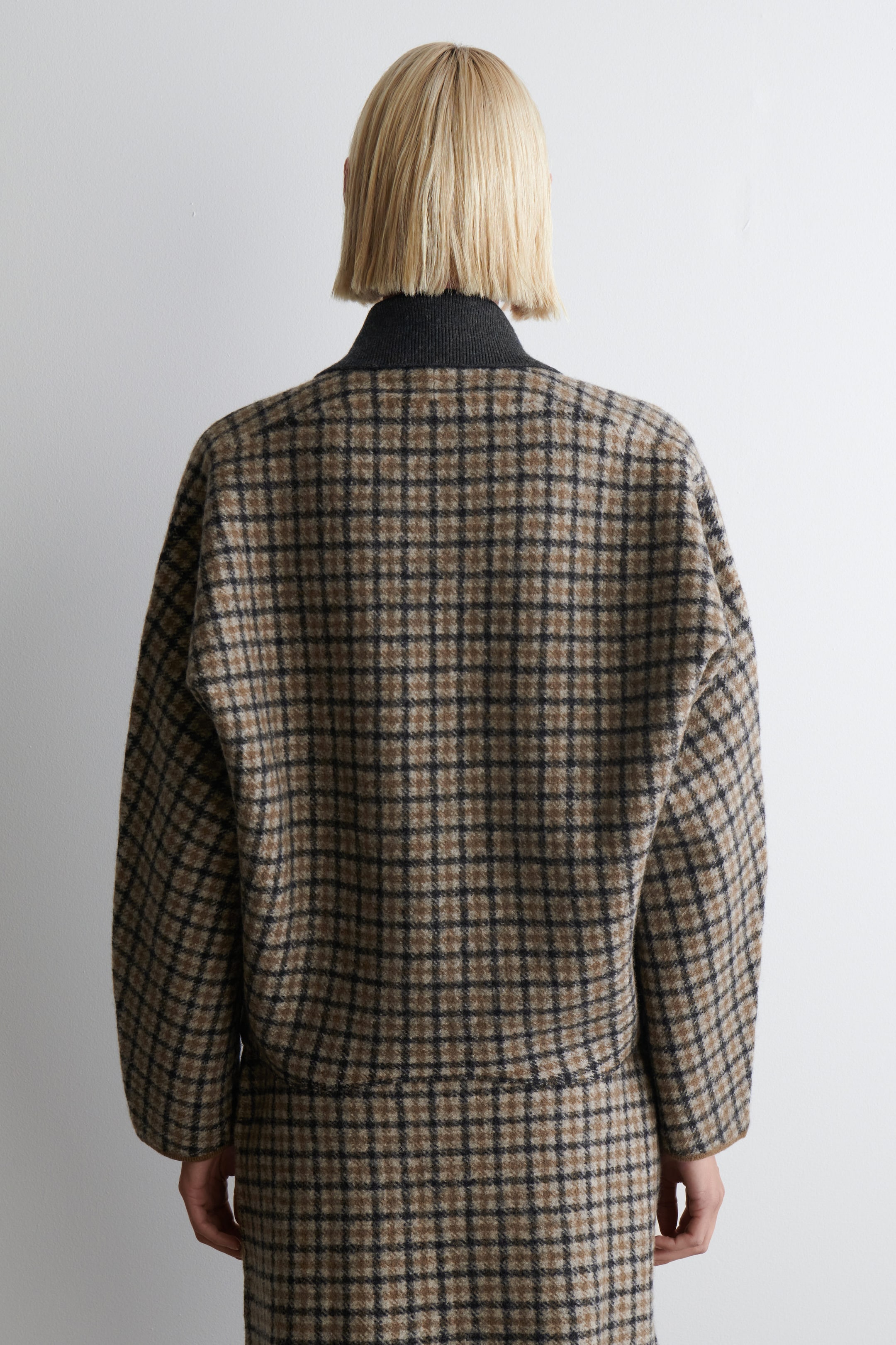 SCULPTED MERINO WOOL JACKET