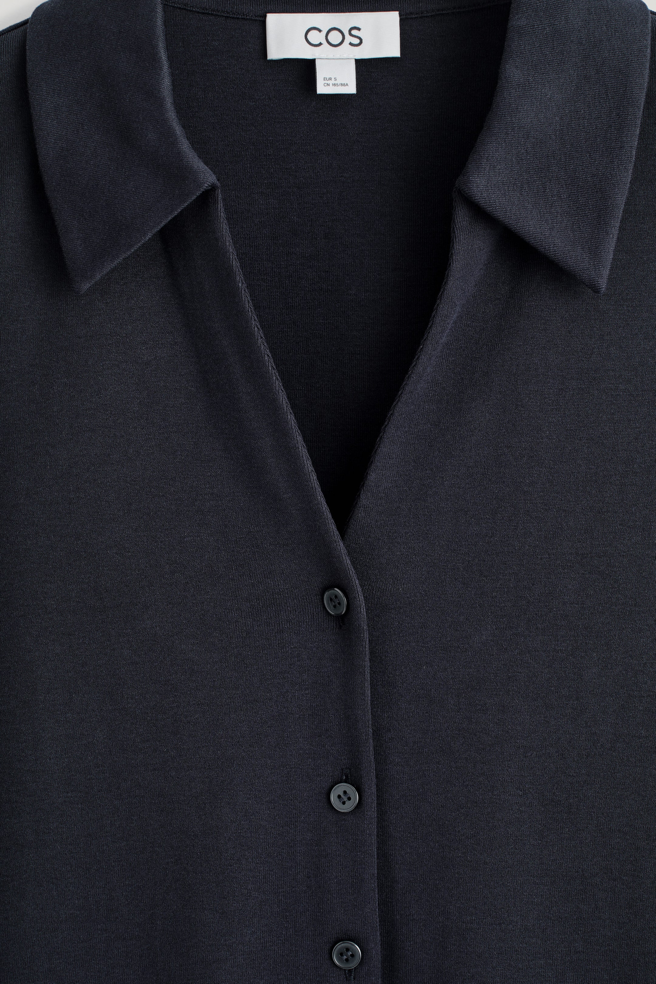 StillMedia/DescriptiveDetail