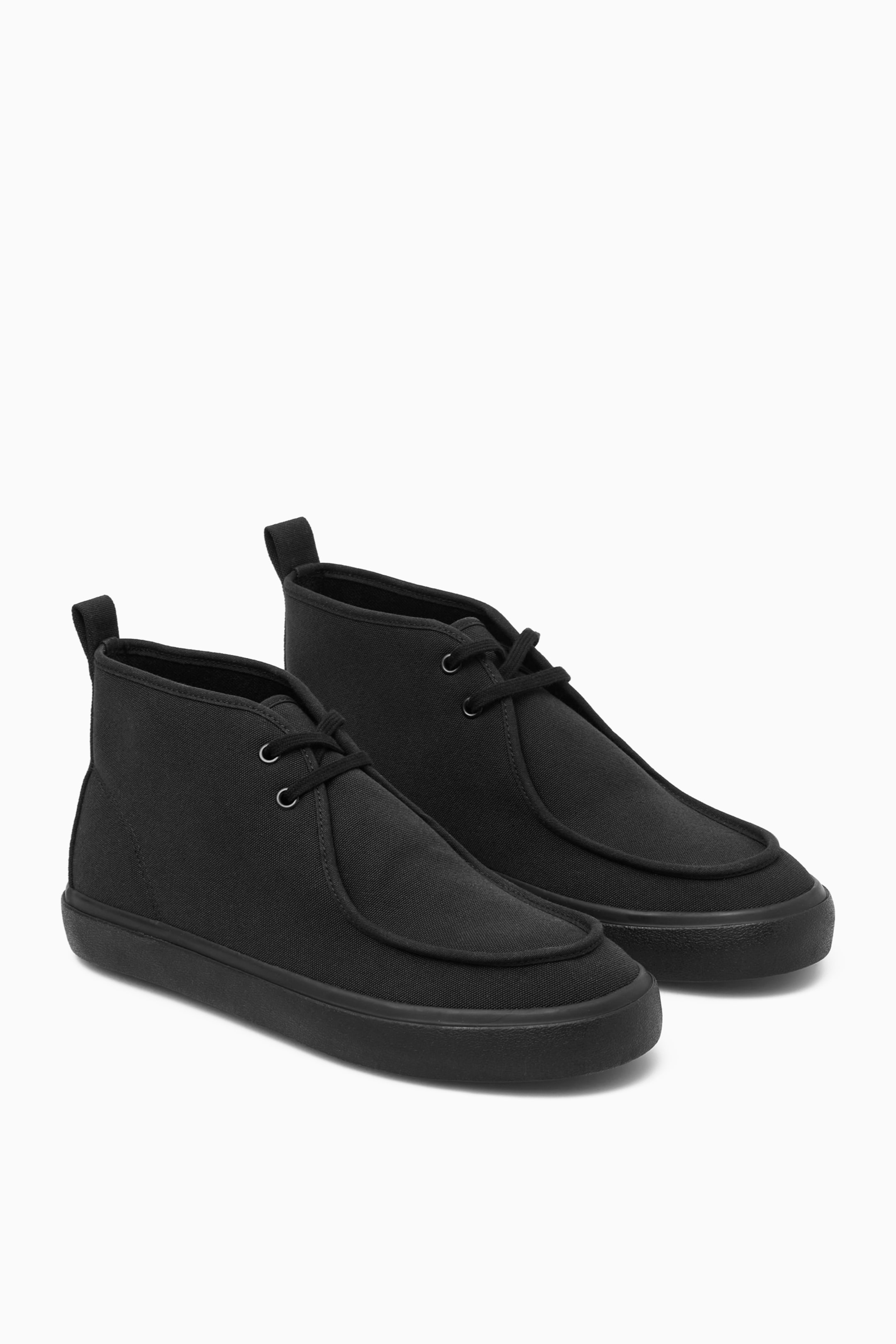 Grösseres Bild ansehen: CHUKKA-SCHUHE AUS CANVAS - SCHWARZ - HERREN | H&M CH 2