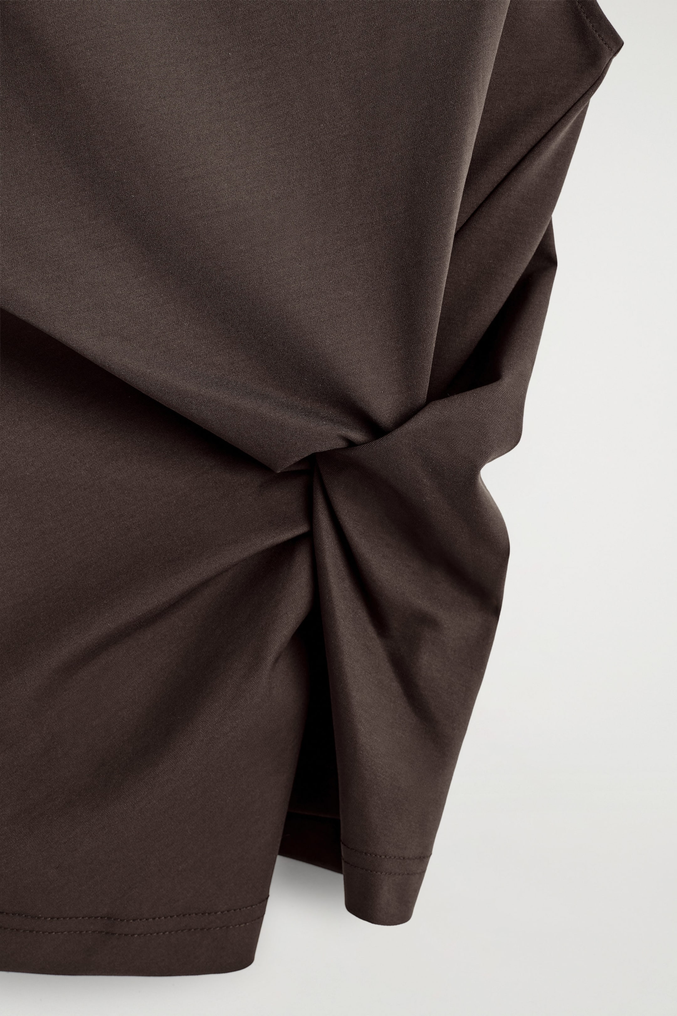 StillMedia/DescriptiveDetail