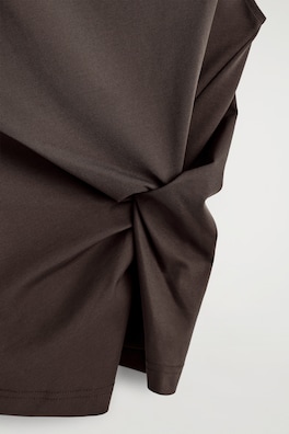TWIST-DETAIL JERSEY TOP — DARK BROWN 6