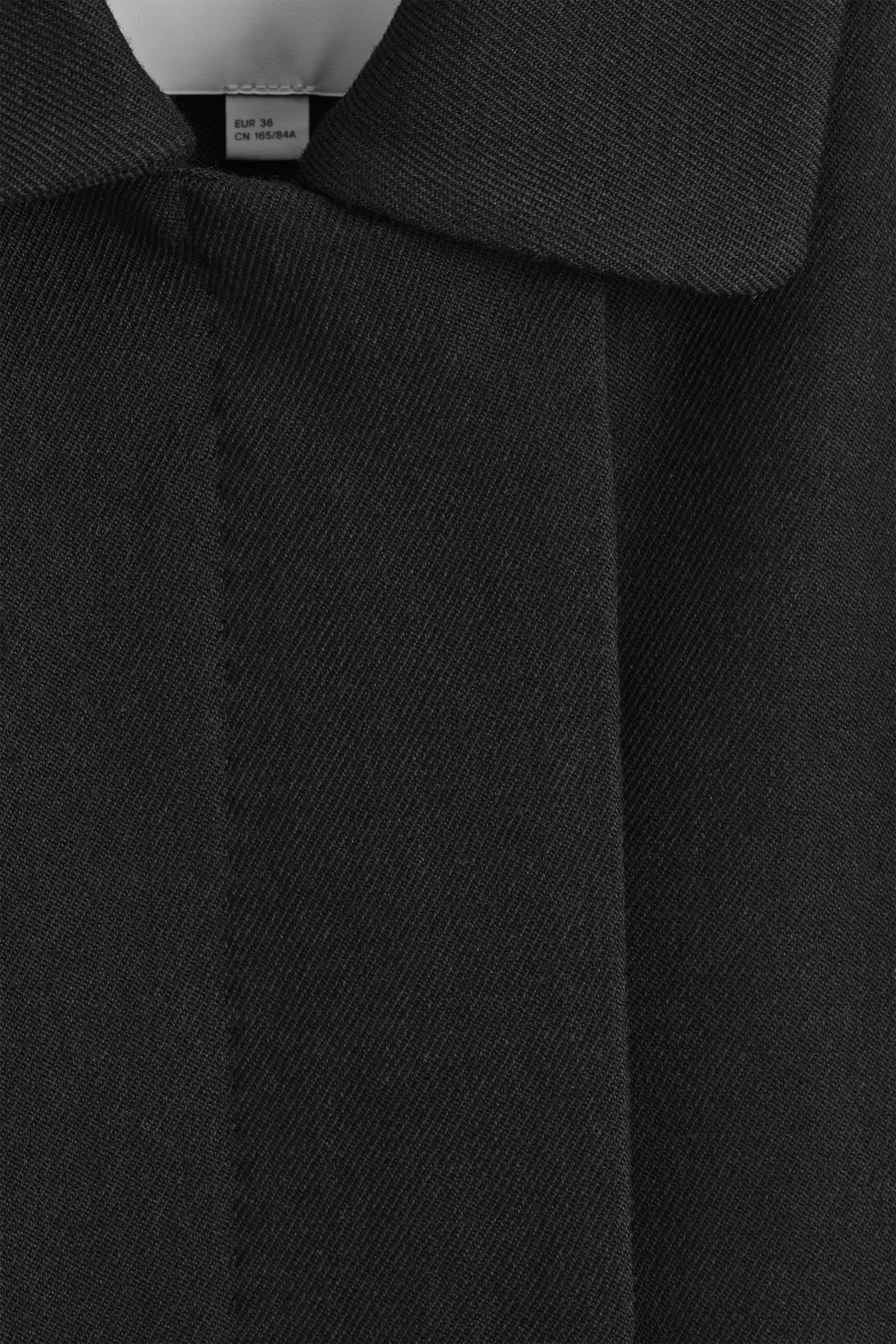 StillMedia/DescriptiveDetail