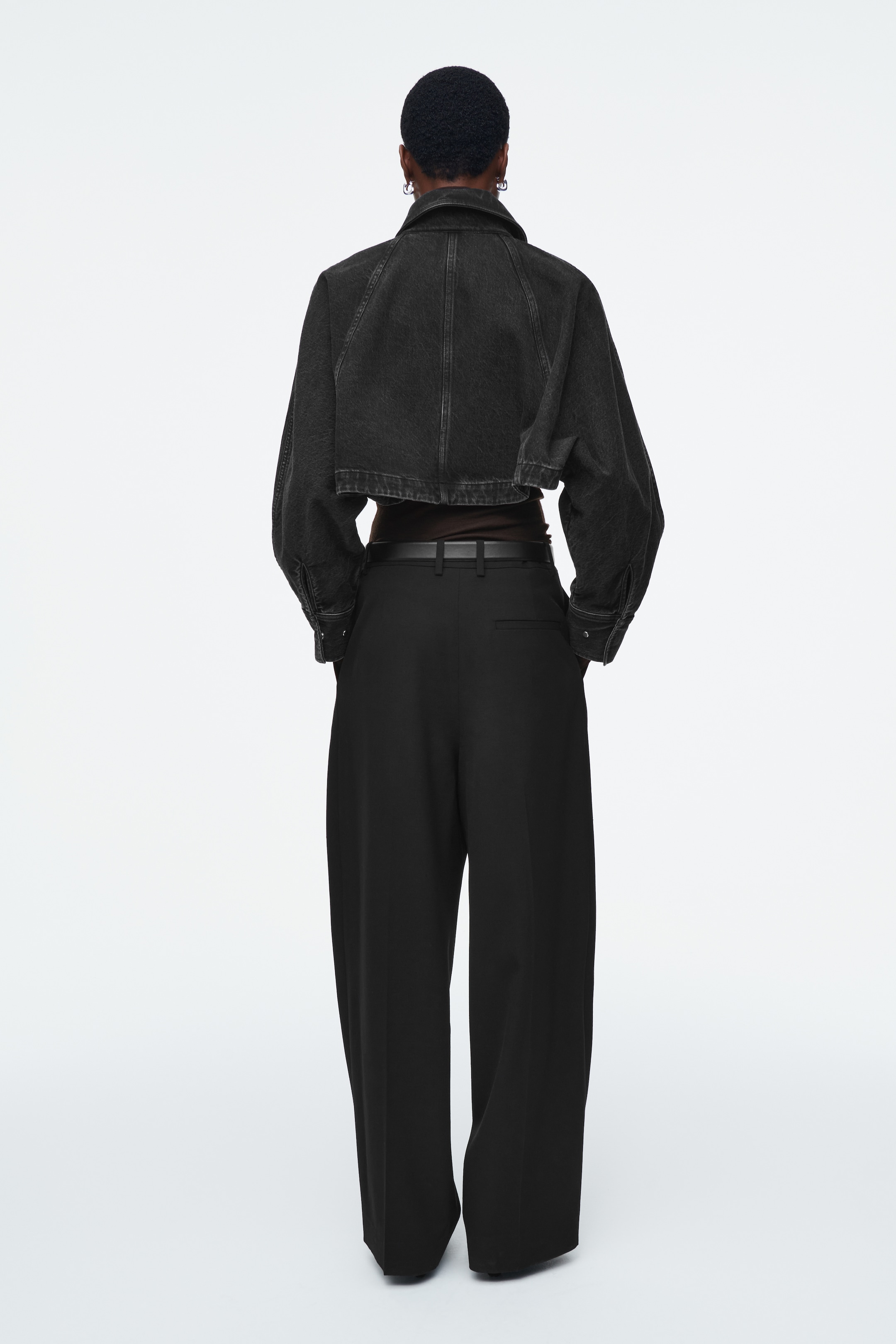 Grotere afbeelding bekijken: Cropped spijkerjack - ZWART - DAMES | H&M NL 5