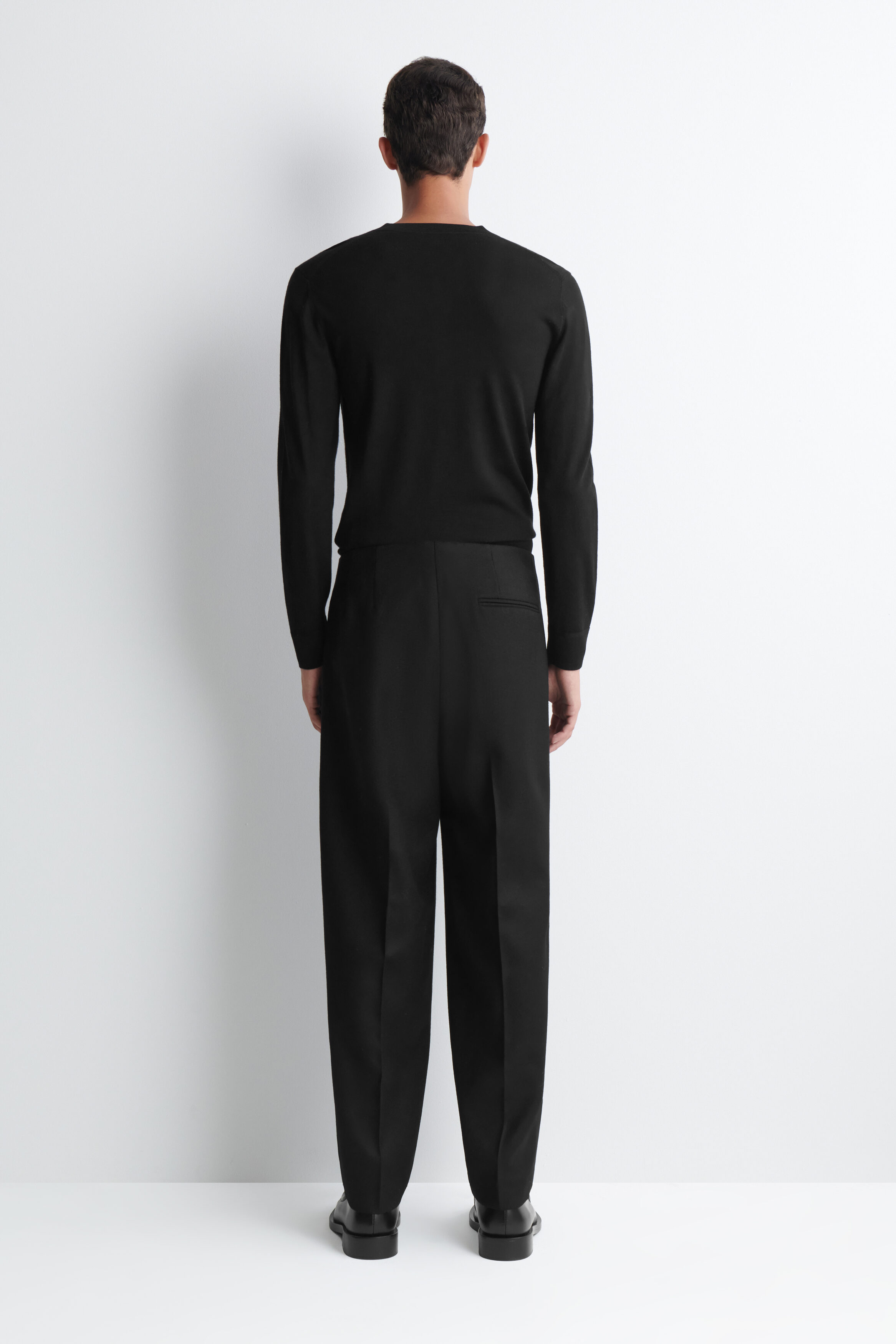 WOOL REGULAR-FIT BARREL-LEG TUXEDO PANTS - thumbnail 5