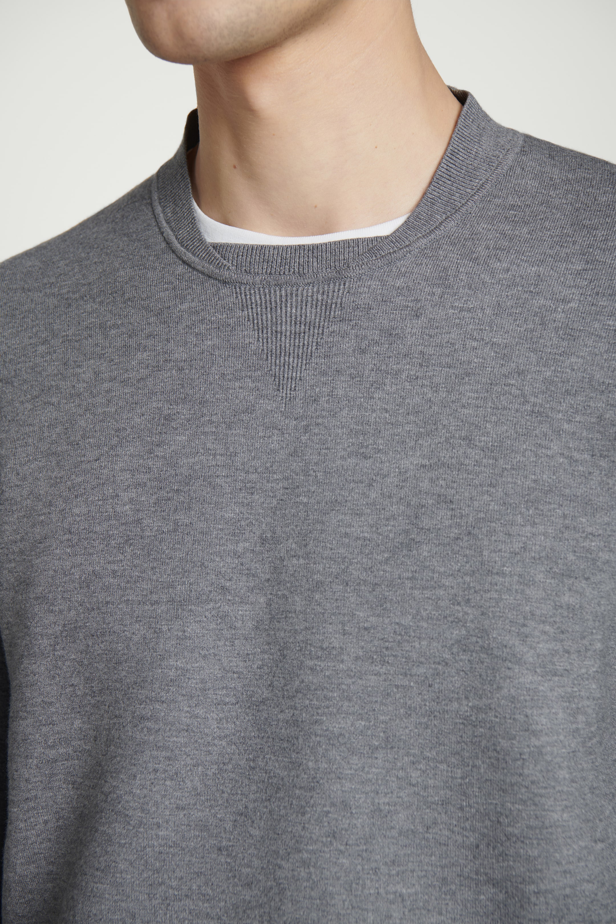 Größeres Bild anzeigen: STRICKPULLOVER AUS DOUBLEFACE-MATERIAL - GRAU - Men | H&M AT 5