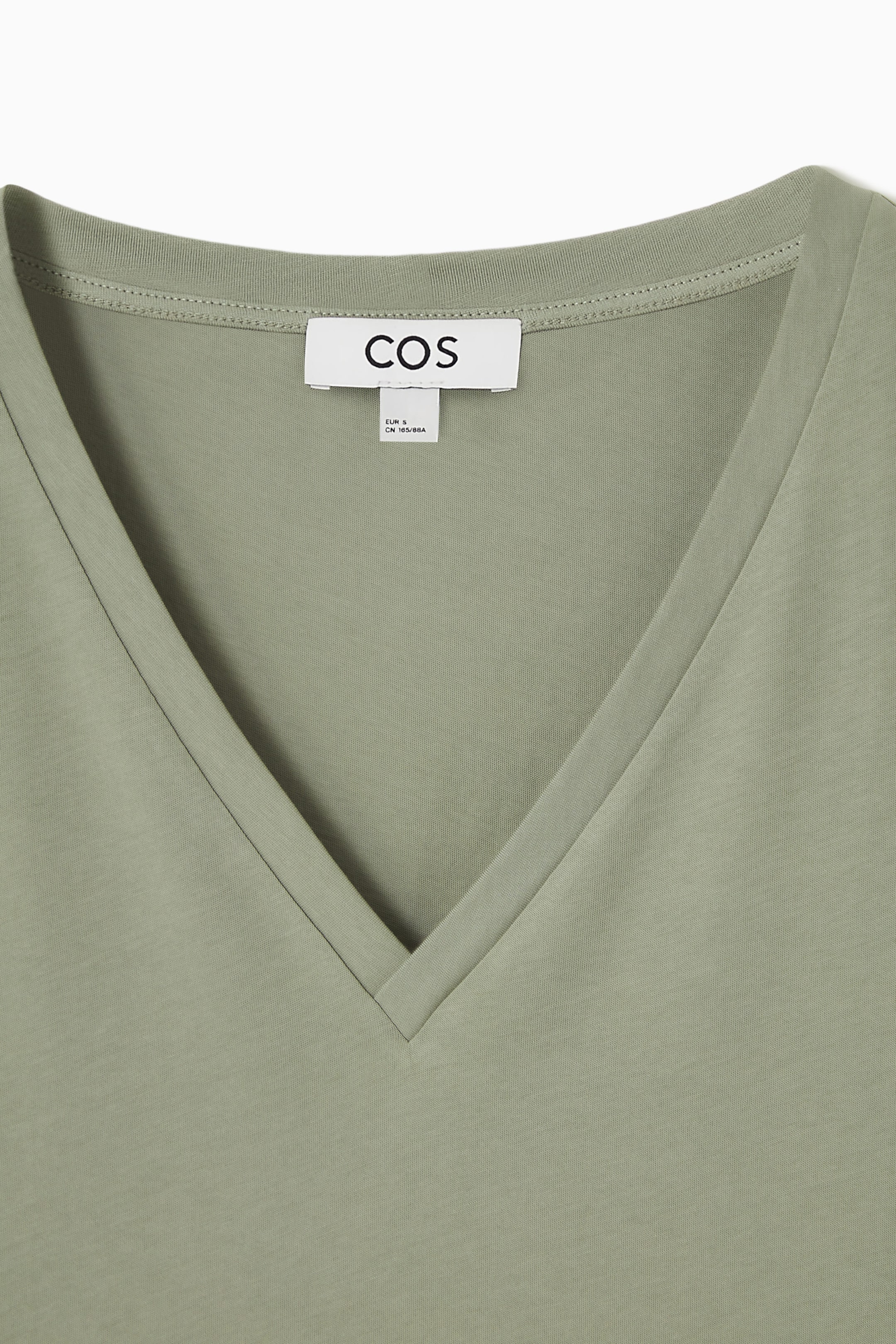 StillMedia/DescriptiveDetail