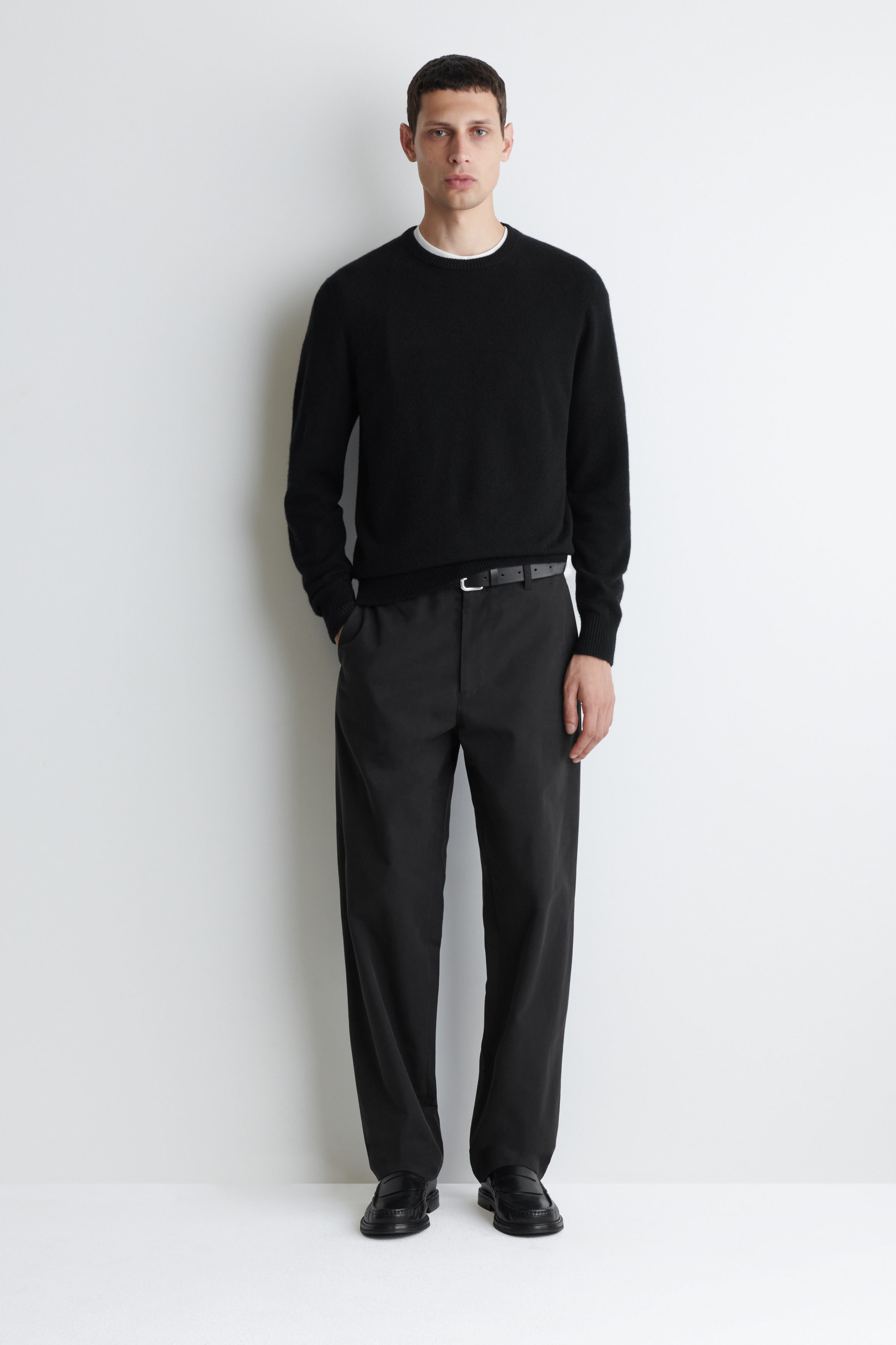 CREW-NECK S/S SWEATER / BLACK サイズ5 486291s.jpg