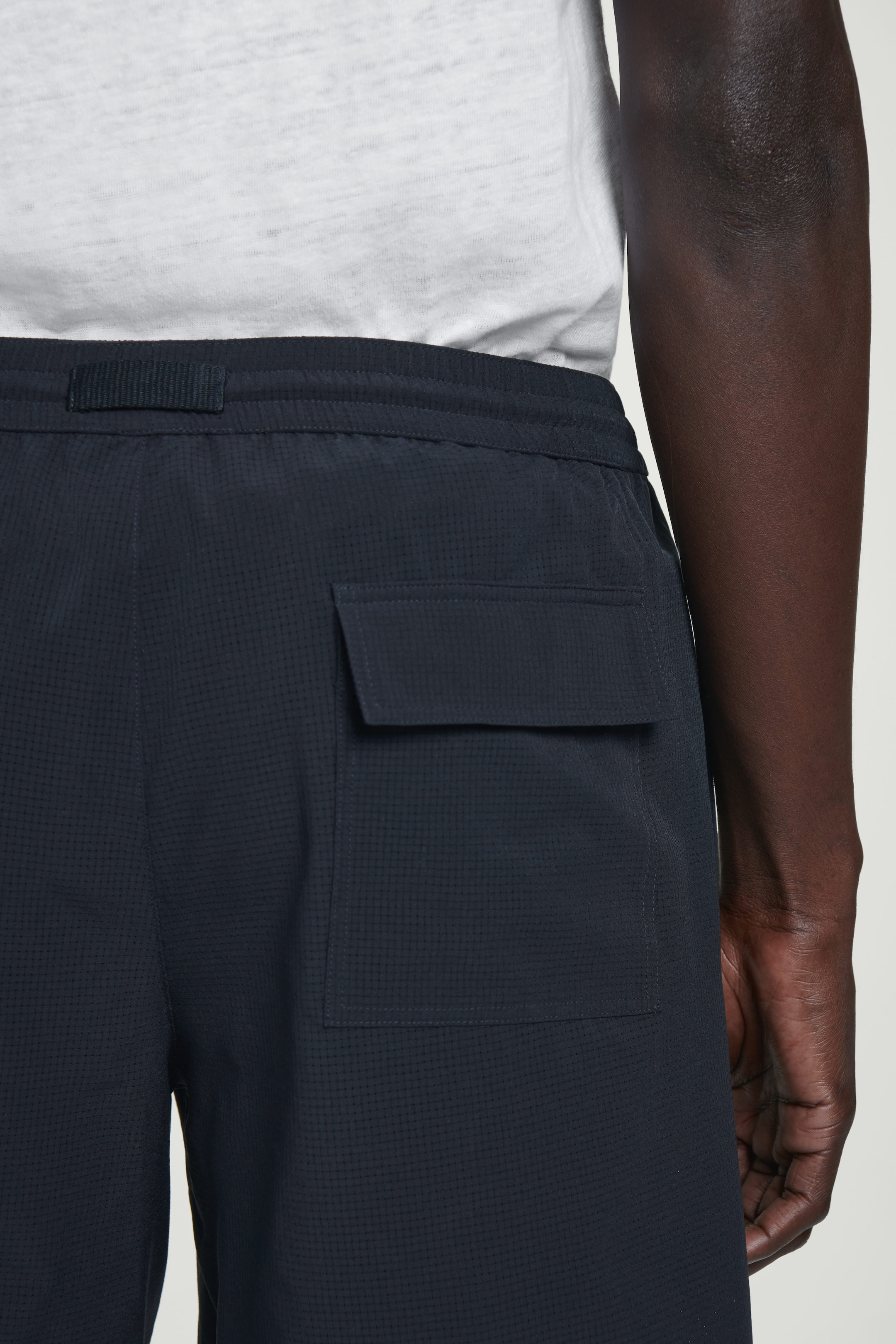 SHORTS DA MARE TRAFORATI