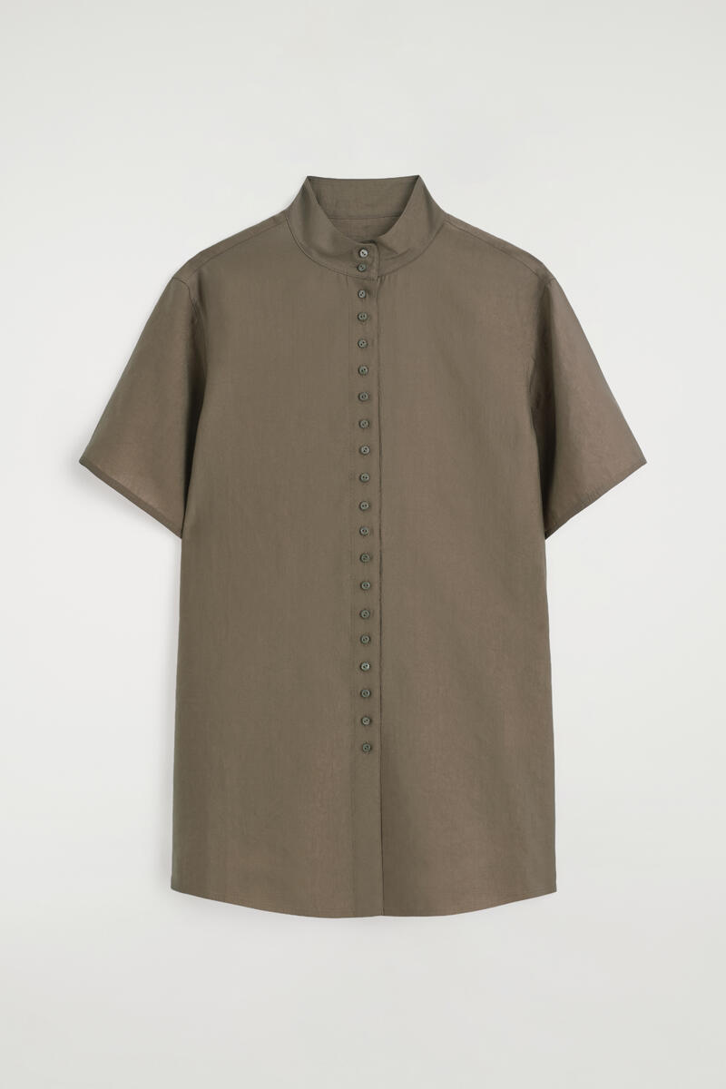 Fluid High-Collar Shirt