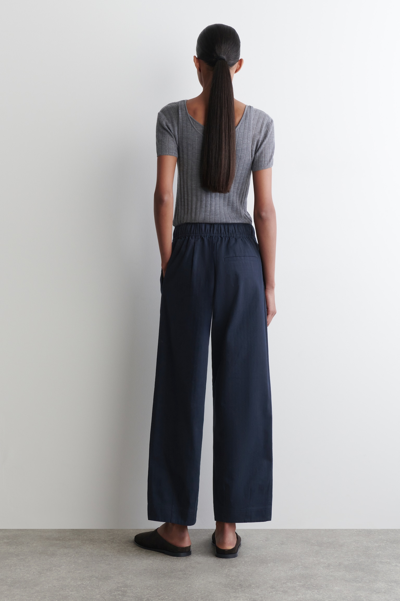 COTTON TAPERED DRAWSTRING TROUSERS - NAVY/LIGHT BEIGE/WHITE - 6