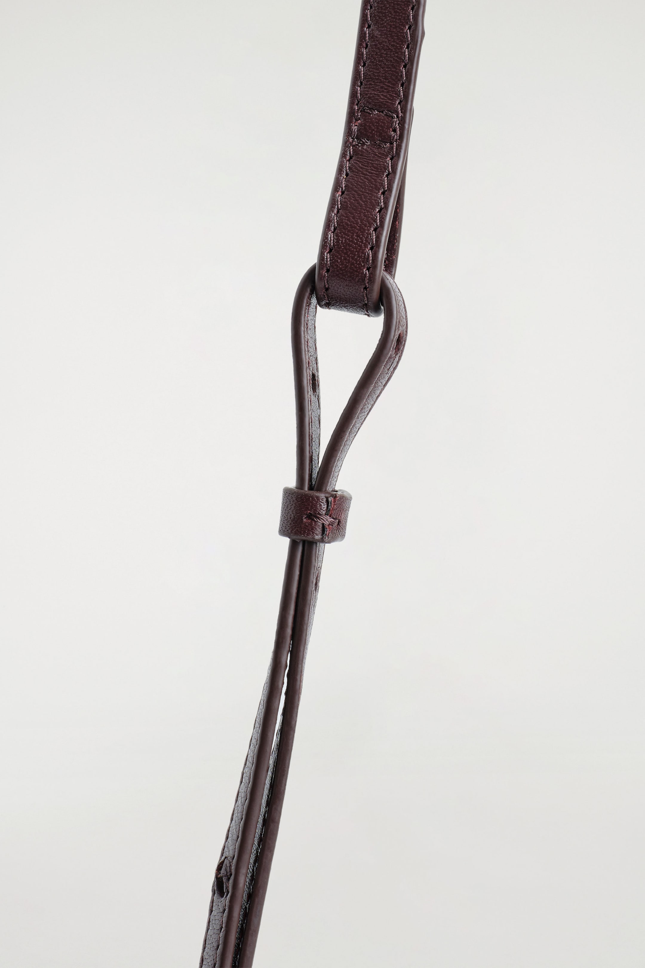 TROVE CROSSBODY BAG - LEATHER