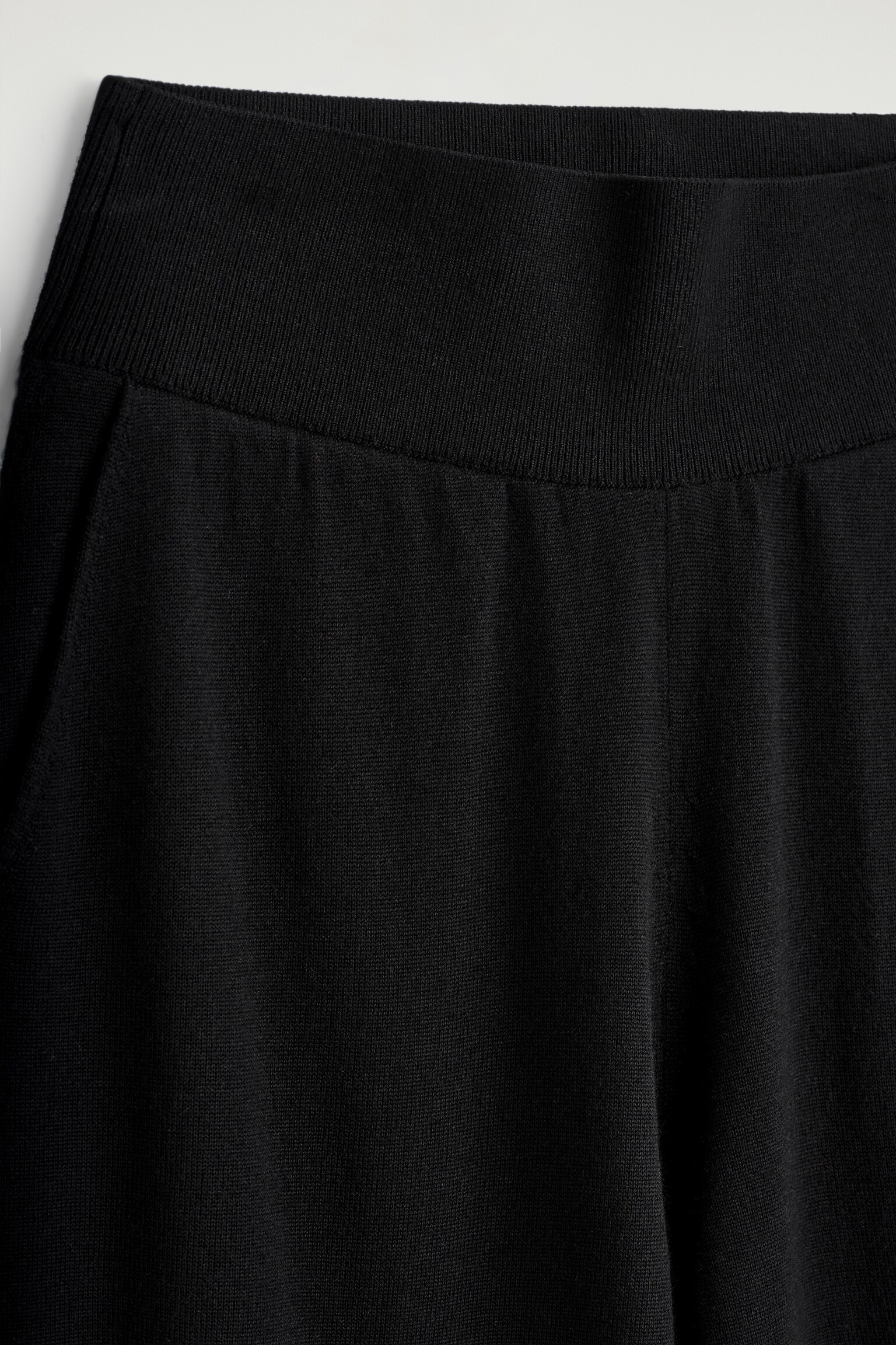 MERINO WOOL BARREL-LEG TROUSERS - BLACK/BROWN MÉLANGE - 4