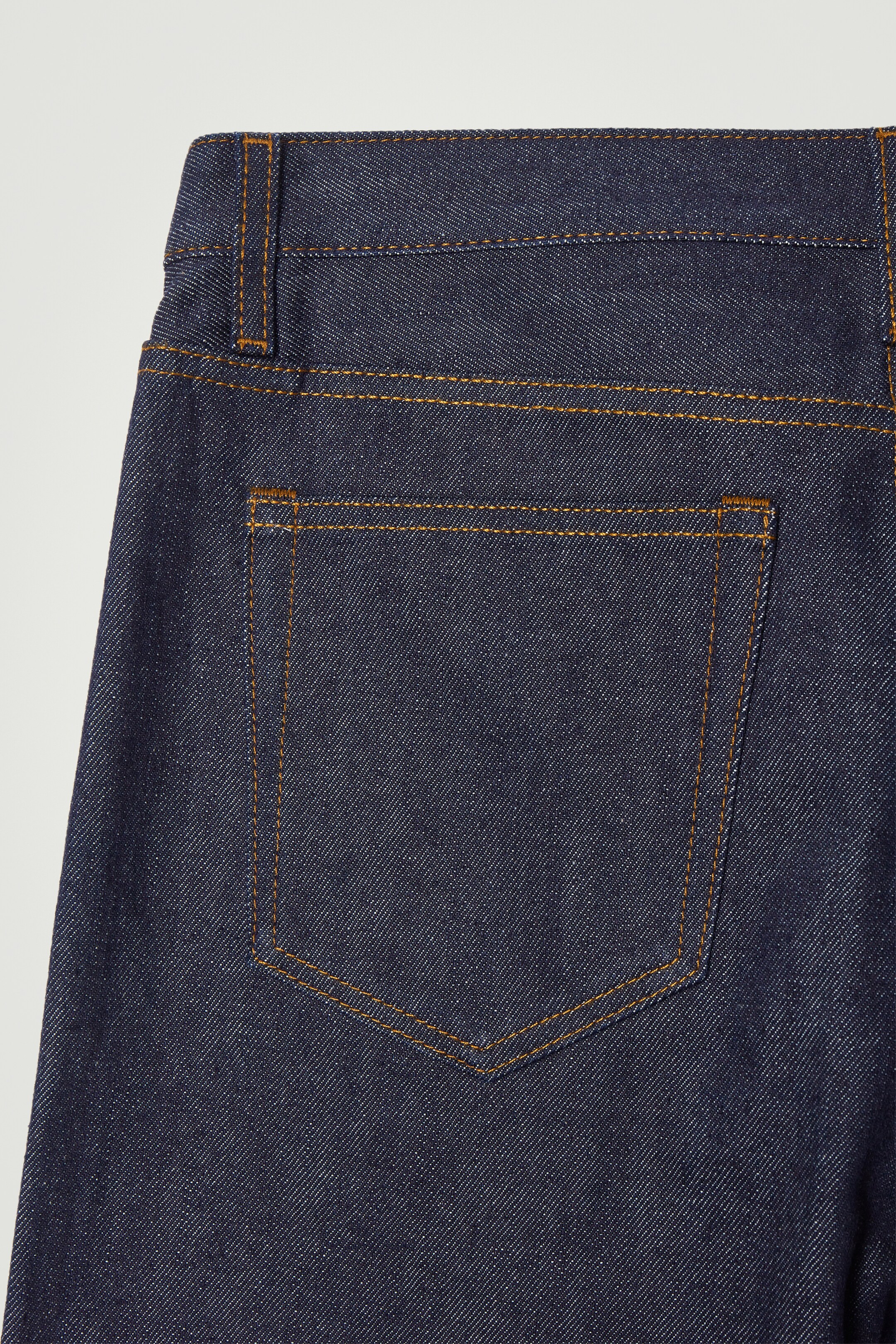 View larger image: PILLAR RAW SELVEDGE TAPERED JEANS - INDIGO - Men | H&M GB 6